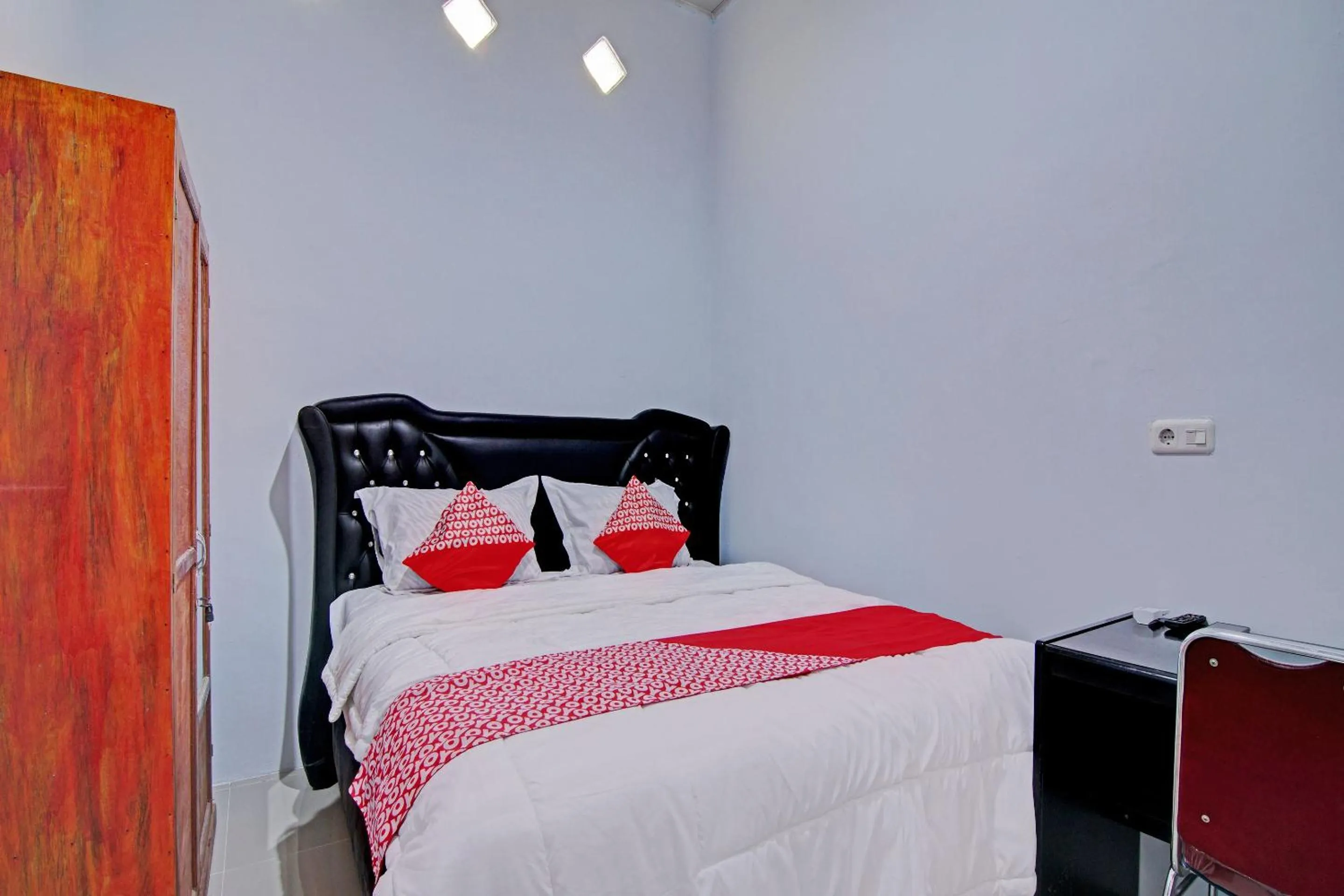 Bedroom, Bed in Hotel O Penginapan Sarinah SyariahNearRM Beringin Indah