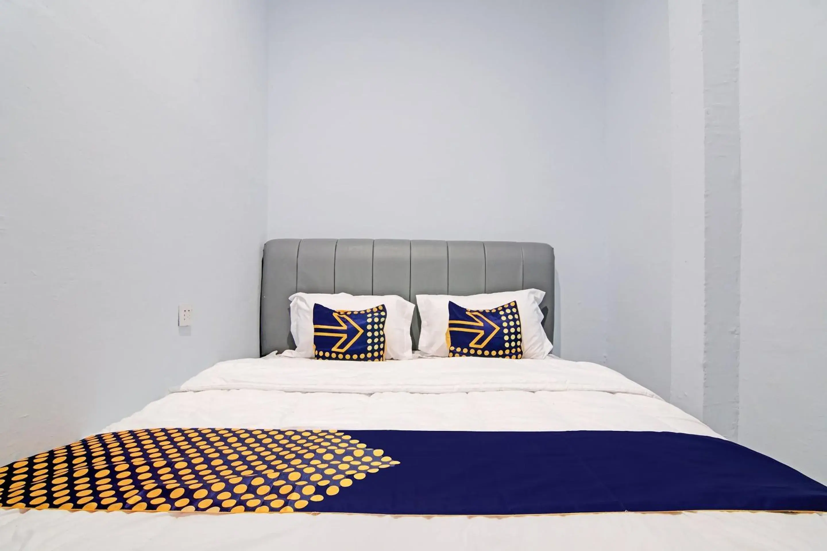 Bedroom, Bed in Hotel O Wisma Jaya SyariahNearRM Beringin Indah Bedroom, Bed in Hotel O Wisma Jaya SyariahNearRM Beringin Indah