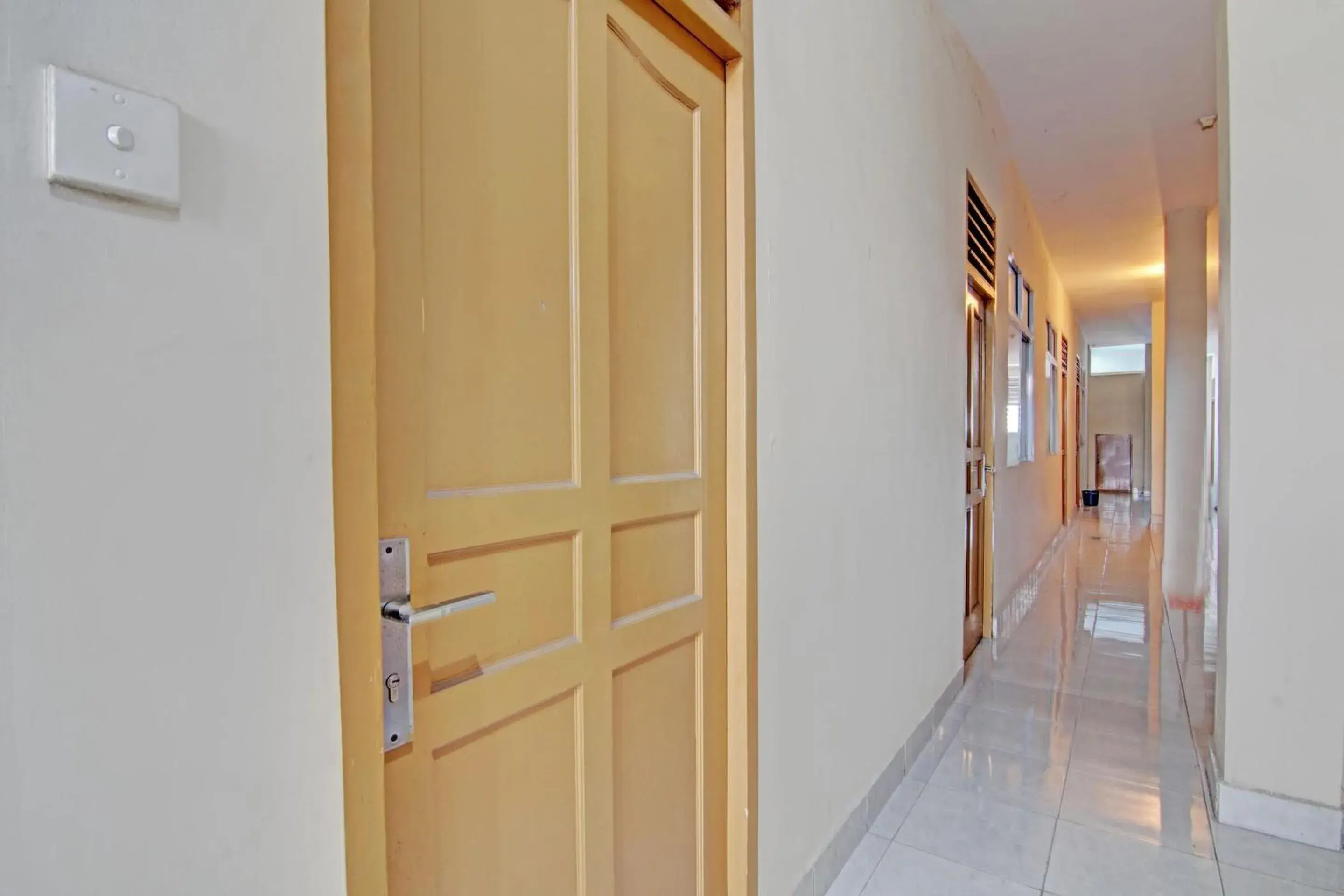 Lobby or reception in Hotel O Wisma Jaya SyariahNearRM Beringin Indah Lobby or reception in Hotel O Wisma Jaya SyariahNearRM Beringin Indah