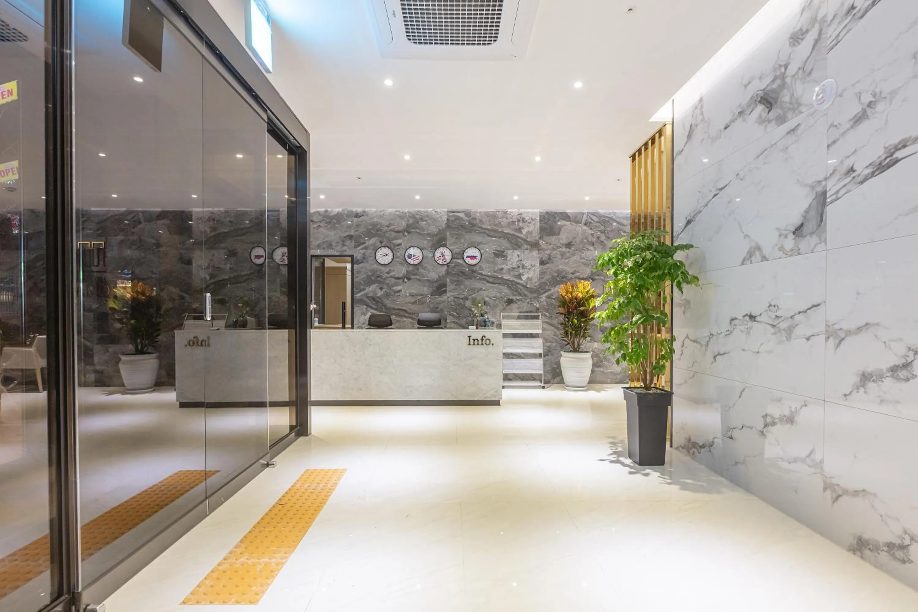 Lobby or reception in NOMAD HOTEL