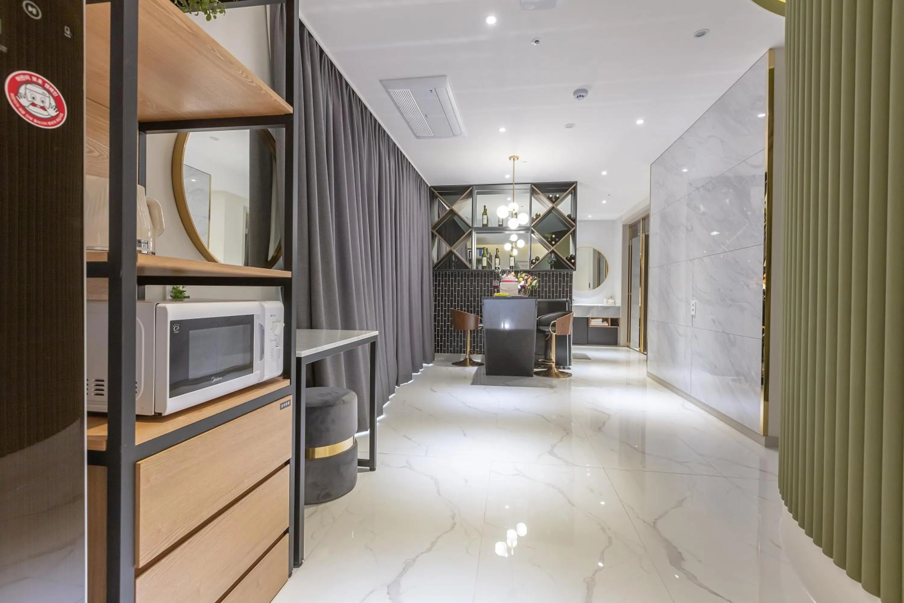 Photo of the whole room in NOMAD HOTEL