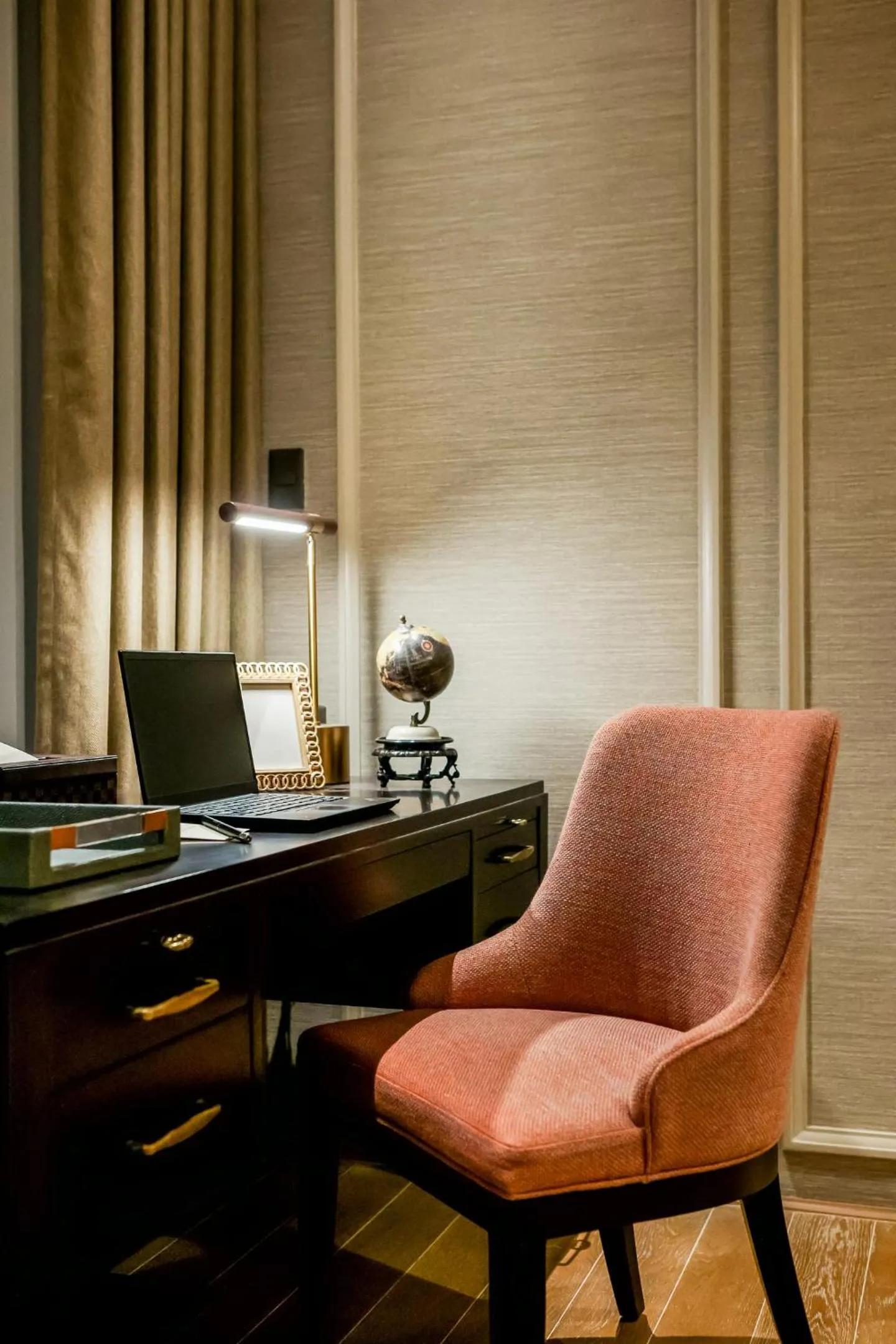 Brittany Hotel Villar City