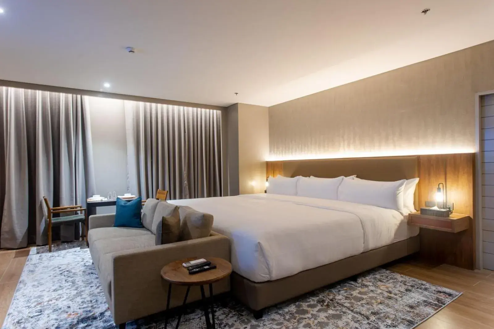 Premier Suite in Brittany Hotel Villar City Premier Suite in Brittany Hotel Villar City