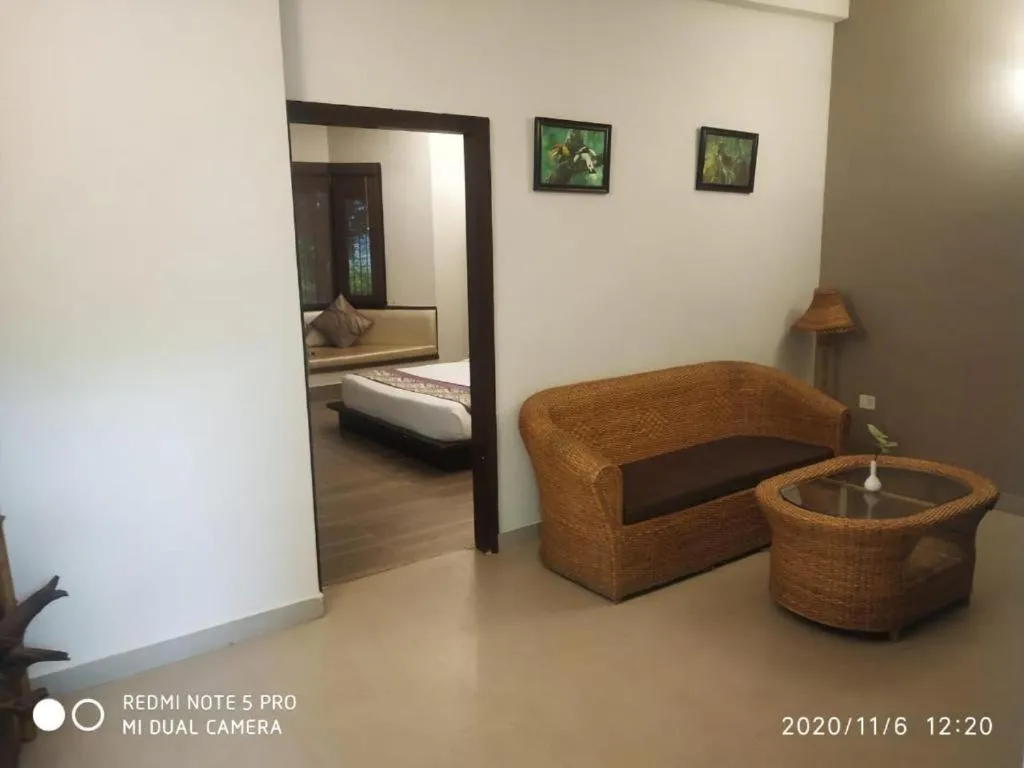 Living room, Bed in Corbett Tusker Trail