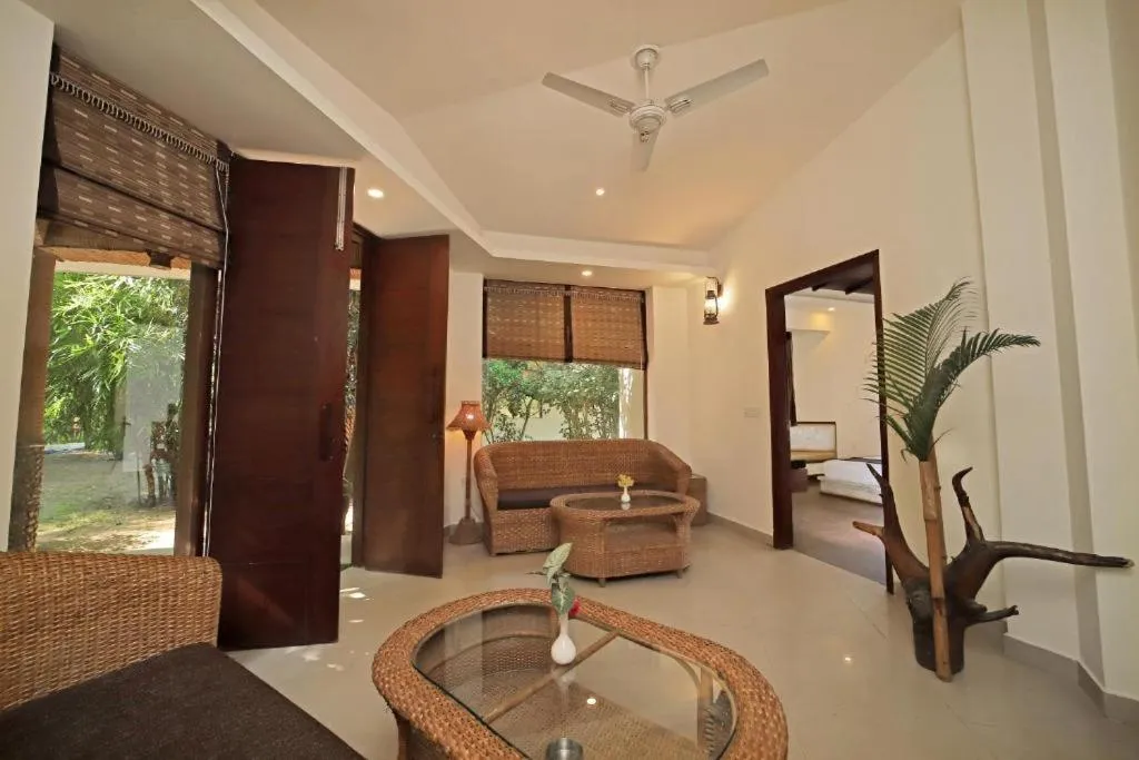 Seating area in Corbett Tusker Trail