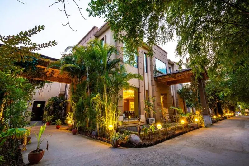 Property building in Corbett Tusker Trail