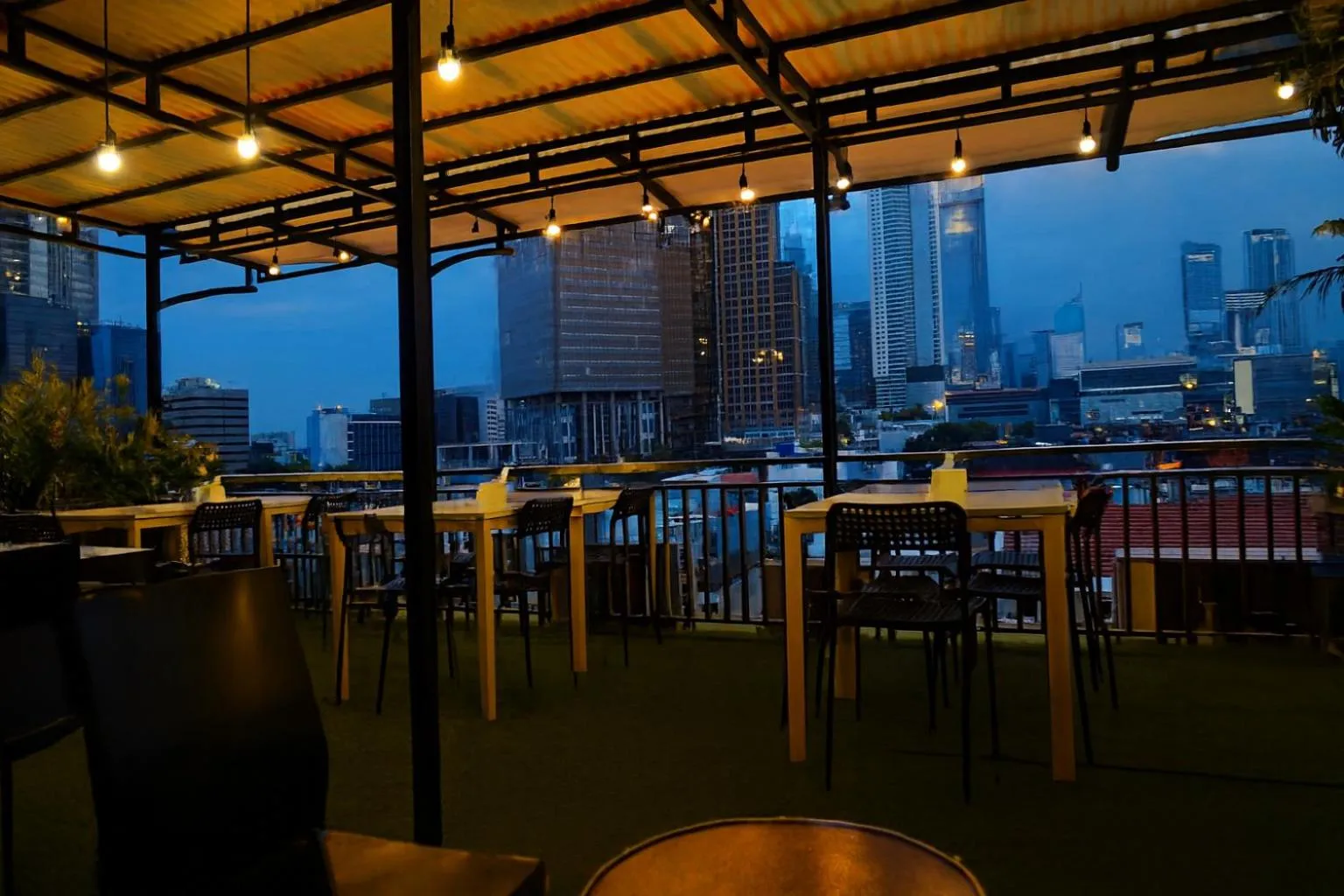 Restaurant/places to eat in Multi 88 Syariah