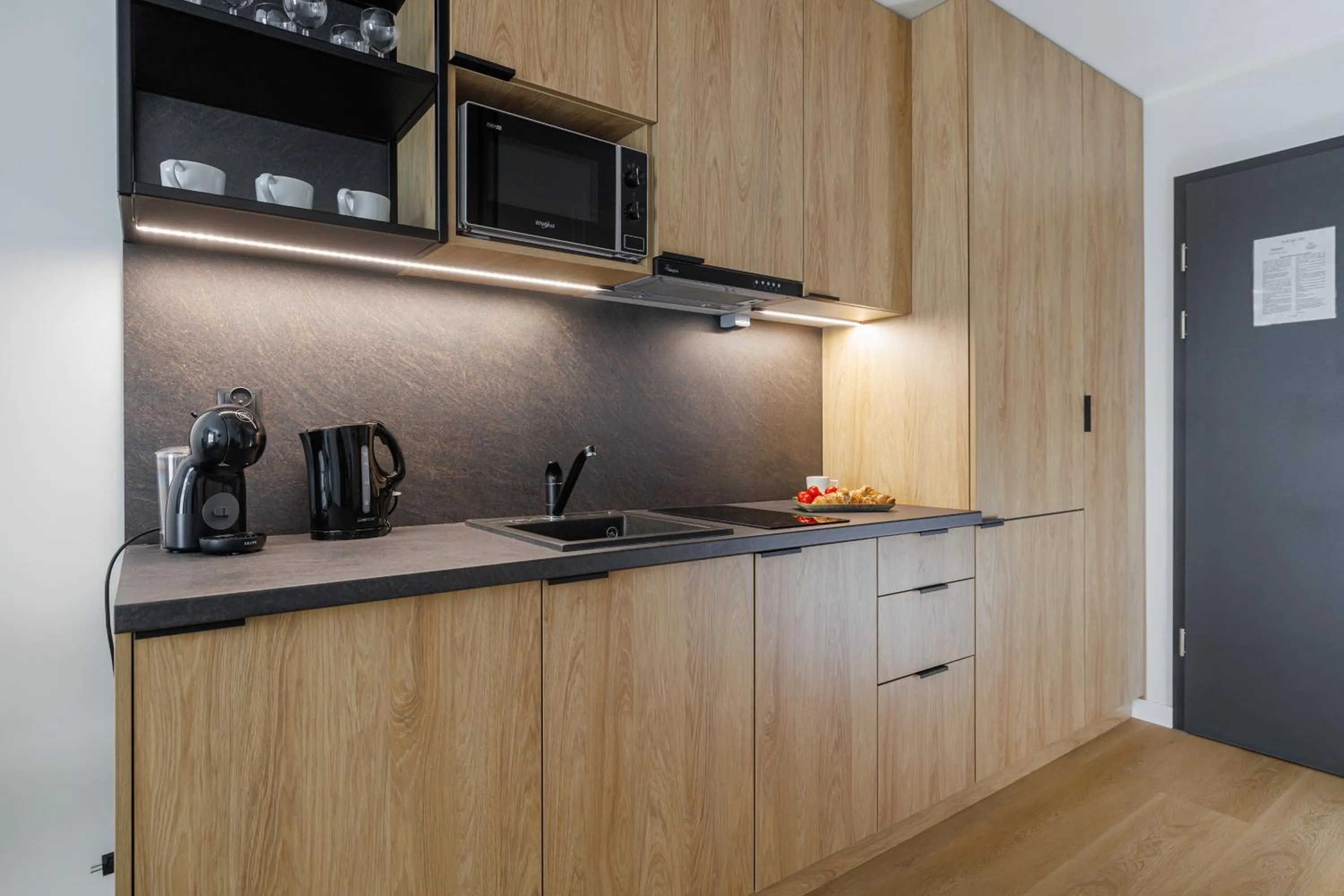 Kitchen or kitchenette in Aparthotel City Break Plac Wolności 6