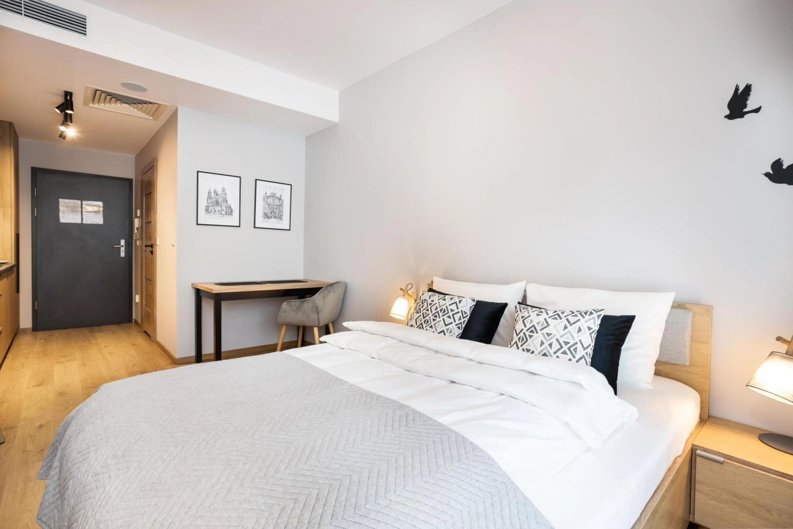 Photo of the whole room, Bed in Aparthotel City Break Plac Wolności 6