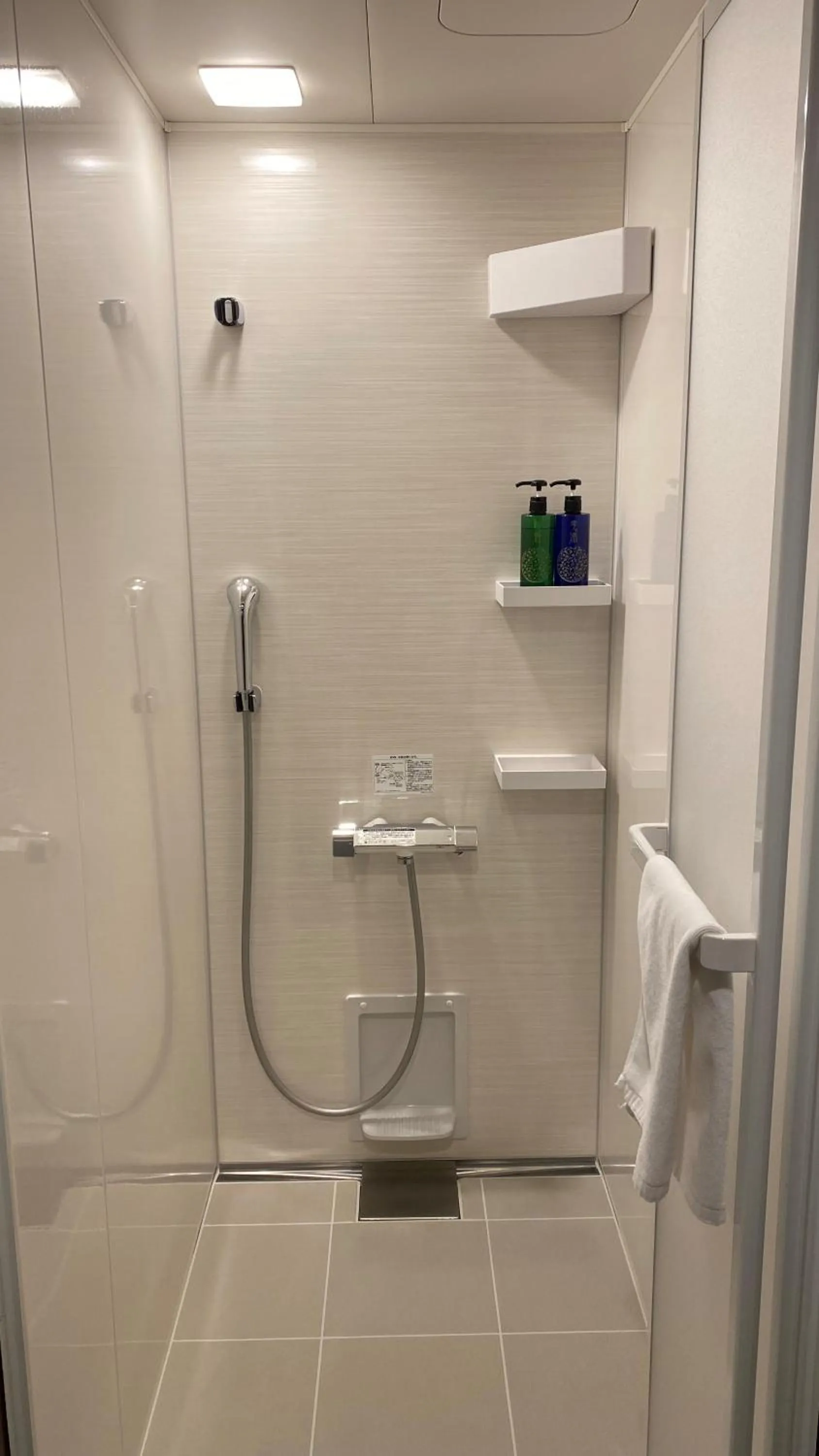 Shower in Business Inn Fukuyama