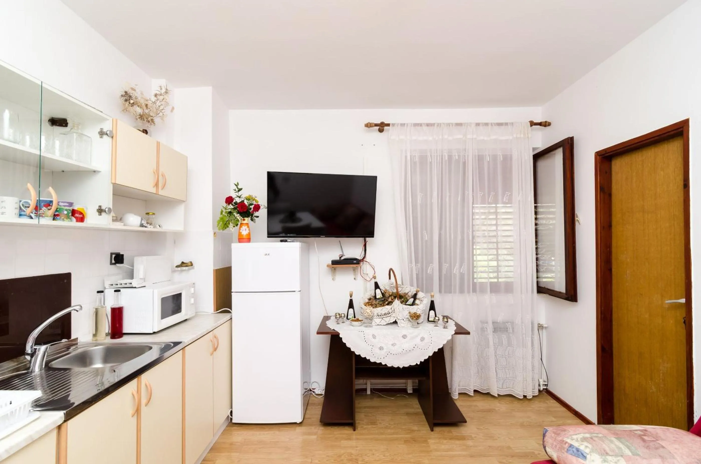 Guest House Kola