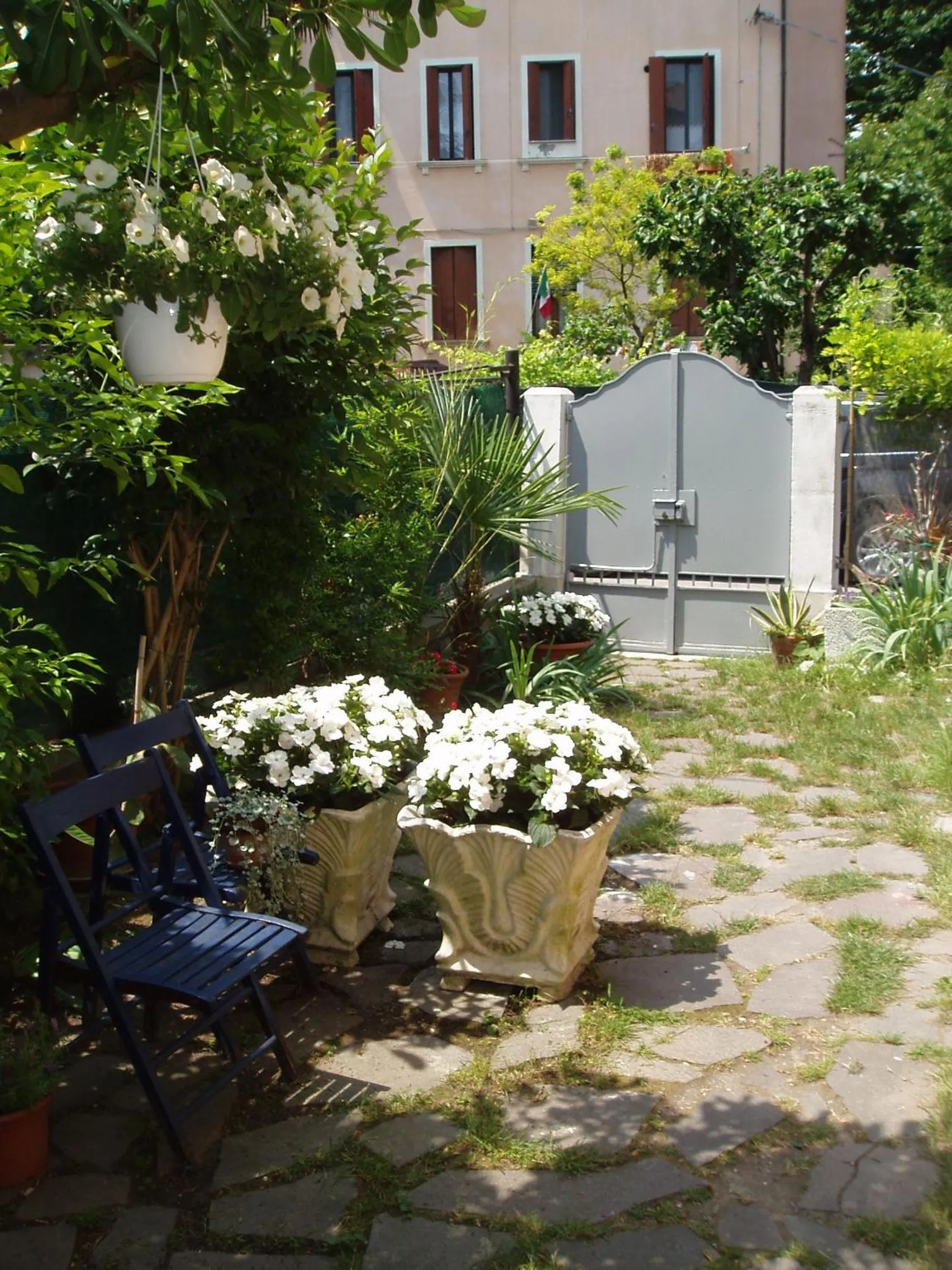 Perla B&b