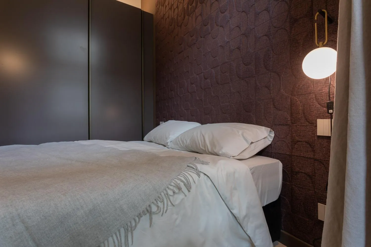 Bed in Lagrange Design Apartments by Wonderful Italy