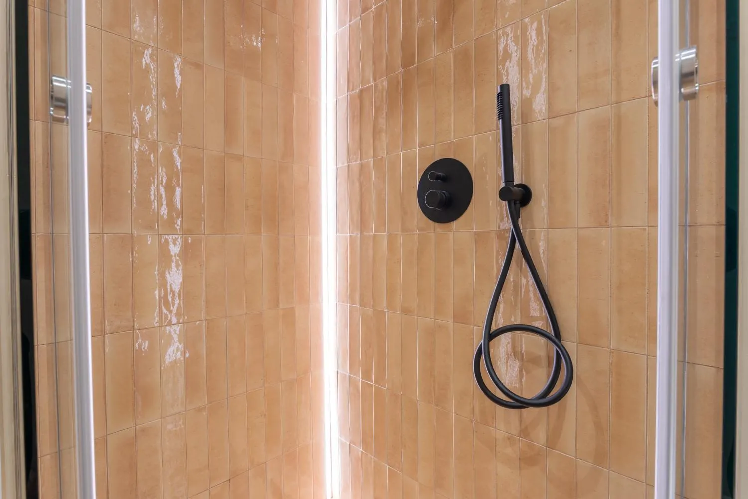 Bathroom in Lagrange Design Apartments by Wonderful Italy