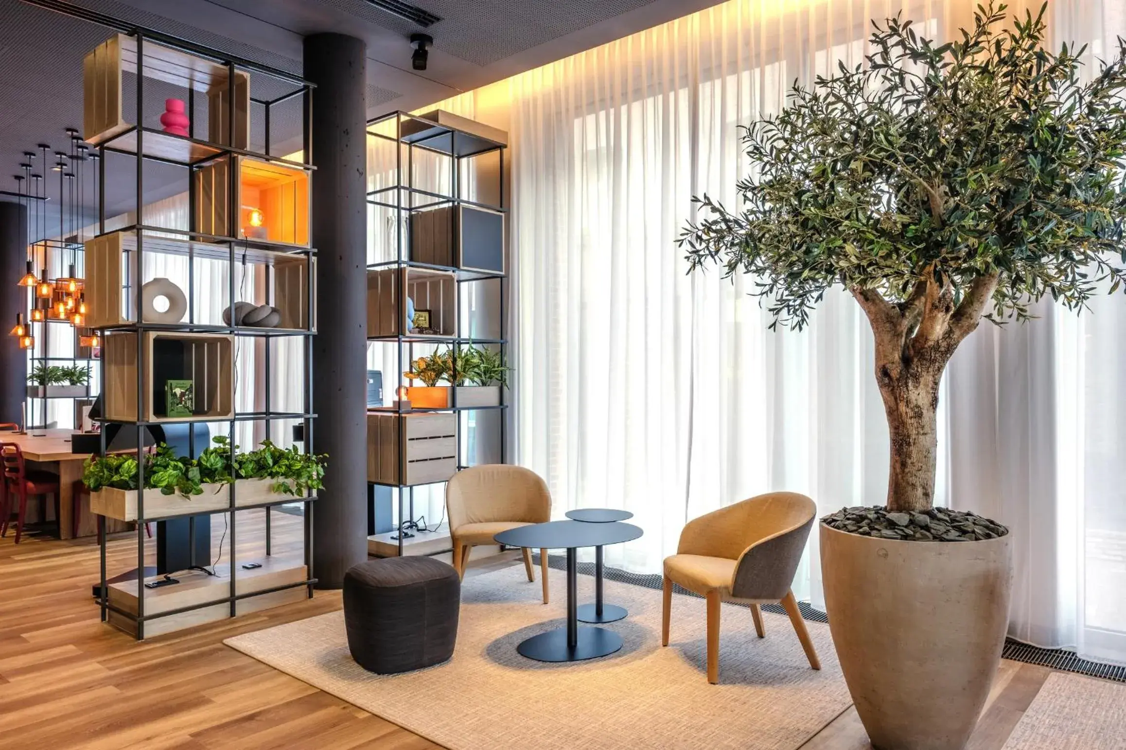 Lobby or reception in IntercityHotel Lübeck Lobby or reception in IntercityHotel Lübeck