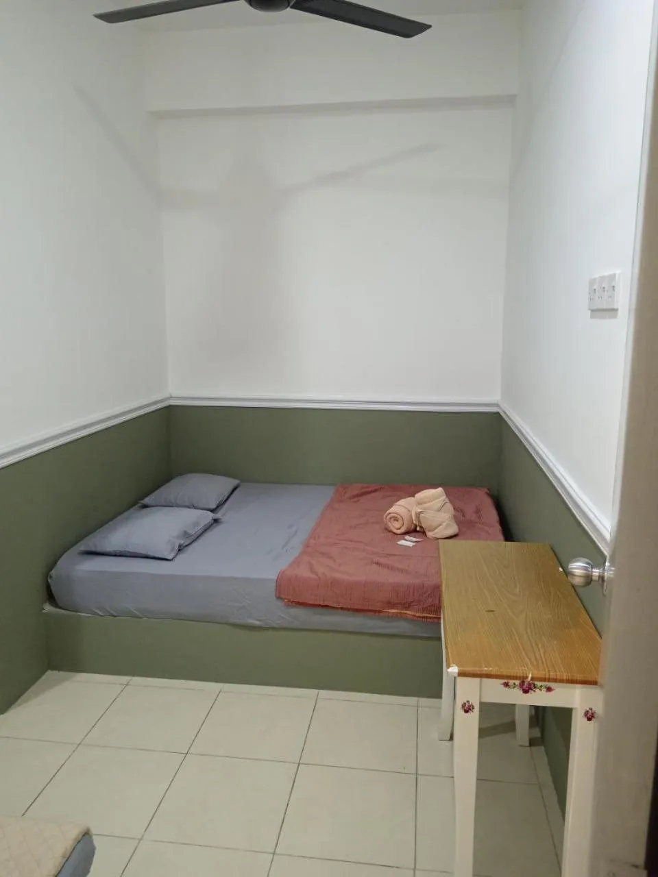 Bedroom, Bed in Hotel Seri Intan Tampin