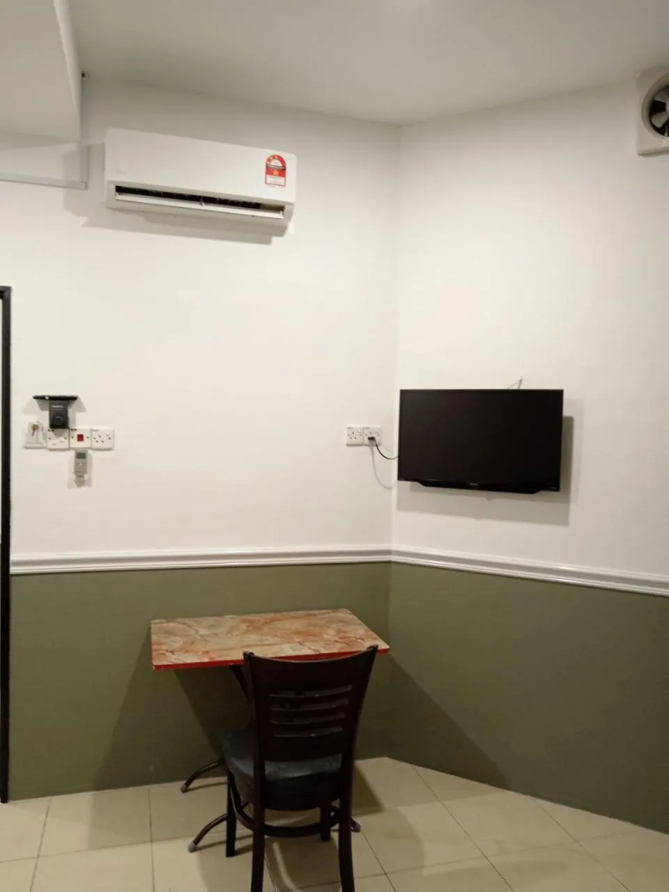 Bedroom in Hotel Seri Intan Tampin