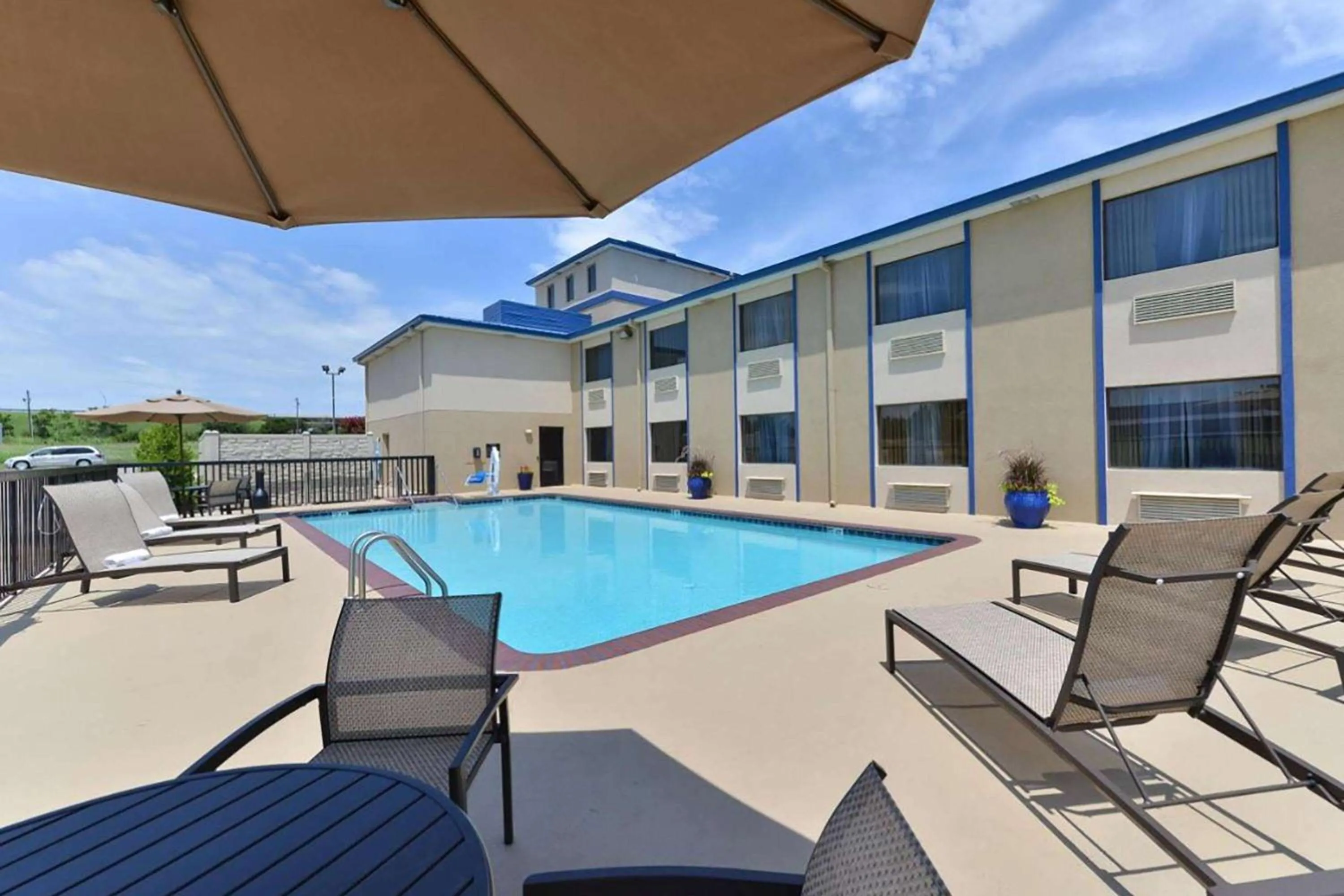 Pool view in Baymont by Wyndham Ardmore I-35