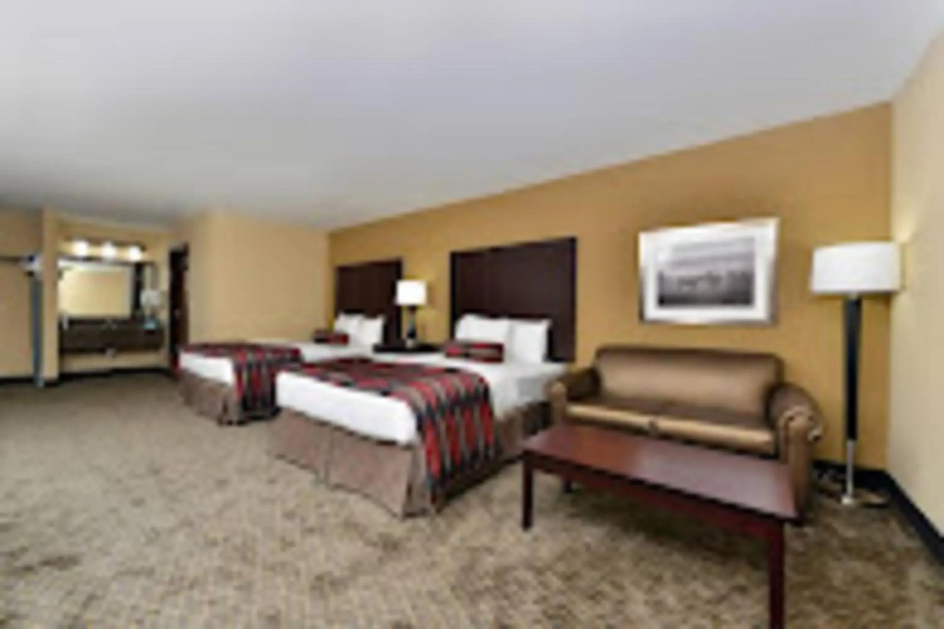 Photo of the whole room, Bed in Baymont by Wyndham Ardmore I-35 Photo of the whole room, Bed in Baymont by Wyndham Ardmore I-35