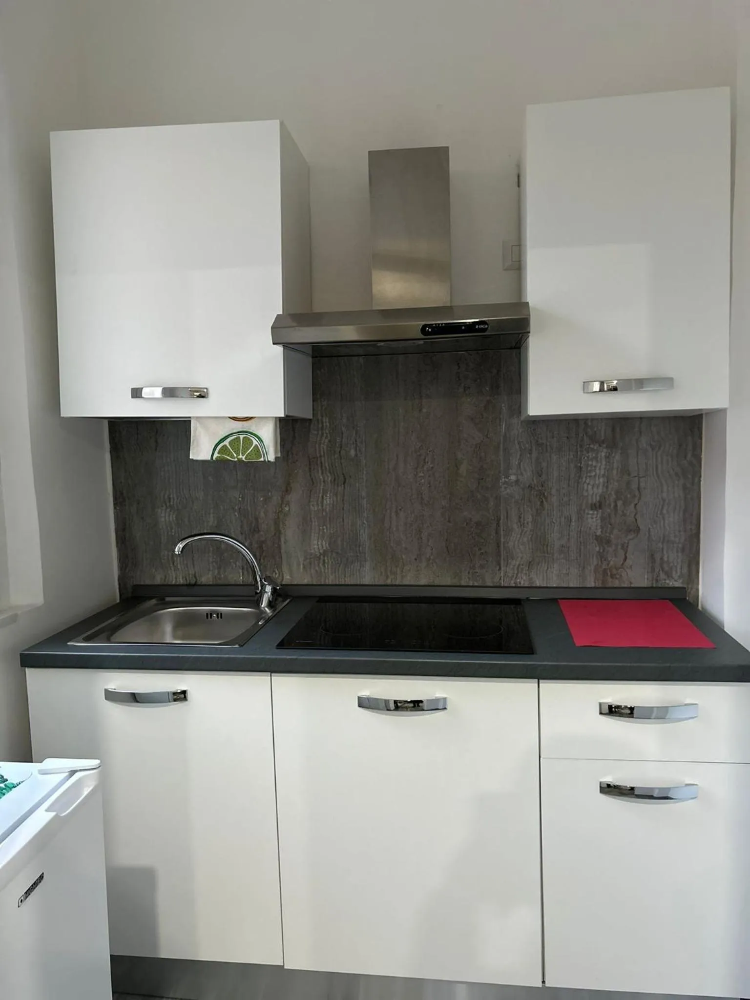 Kitchen or kitchenette in Hotel apartments Crisvan