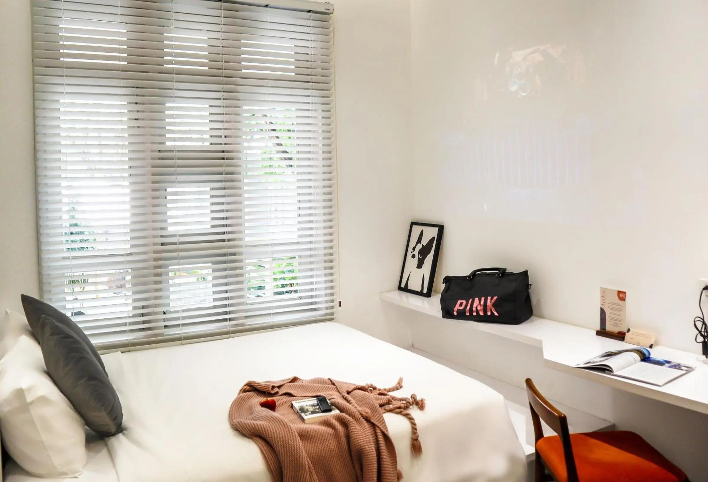 Bed in Kin Wander Tân Quy