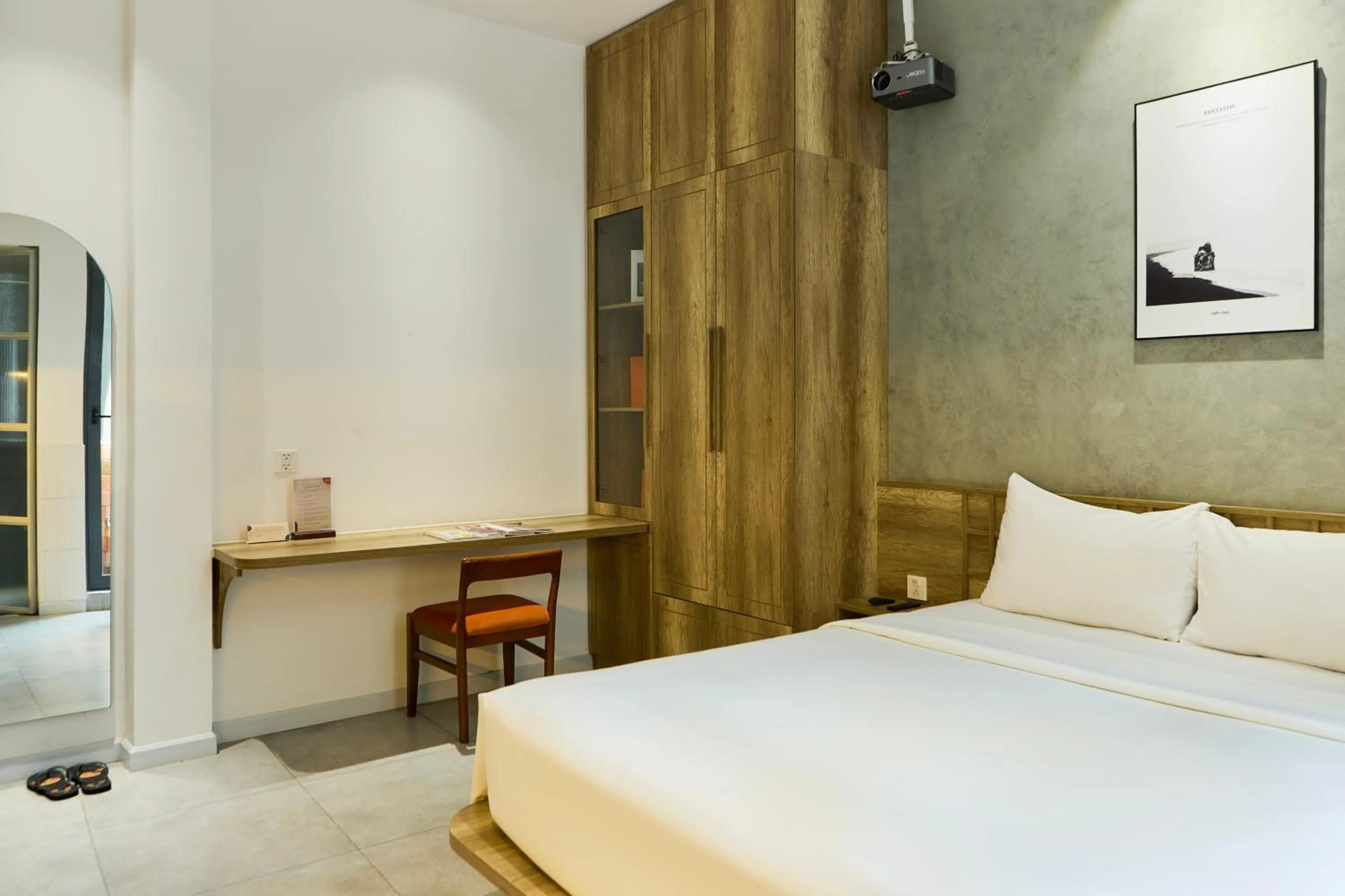 Bed in Kin Wander Tân Quy