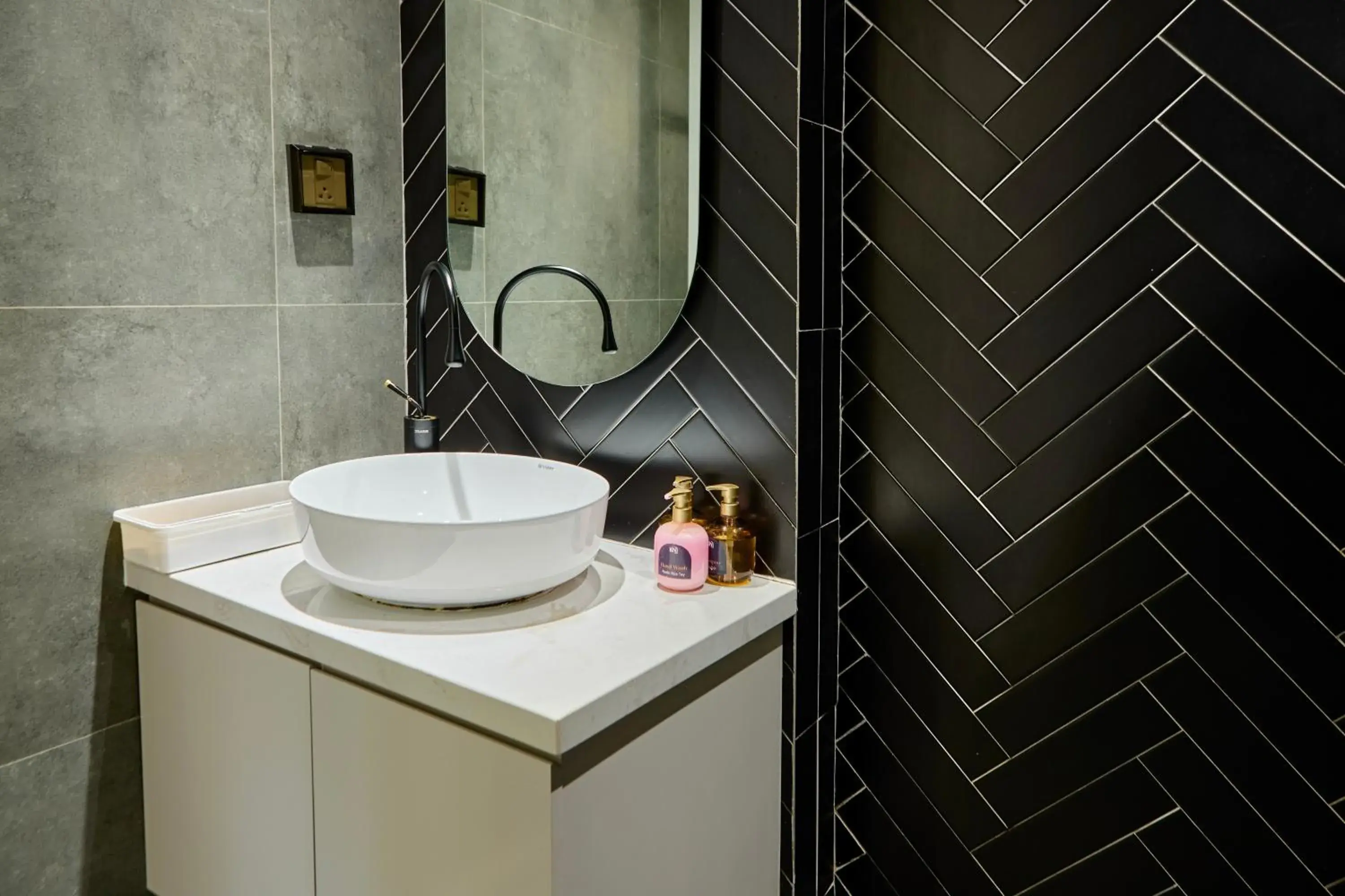 Superior Double Room in Kin Wander Tân Quy Superior Double Room in Kin Wander Tân Quy