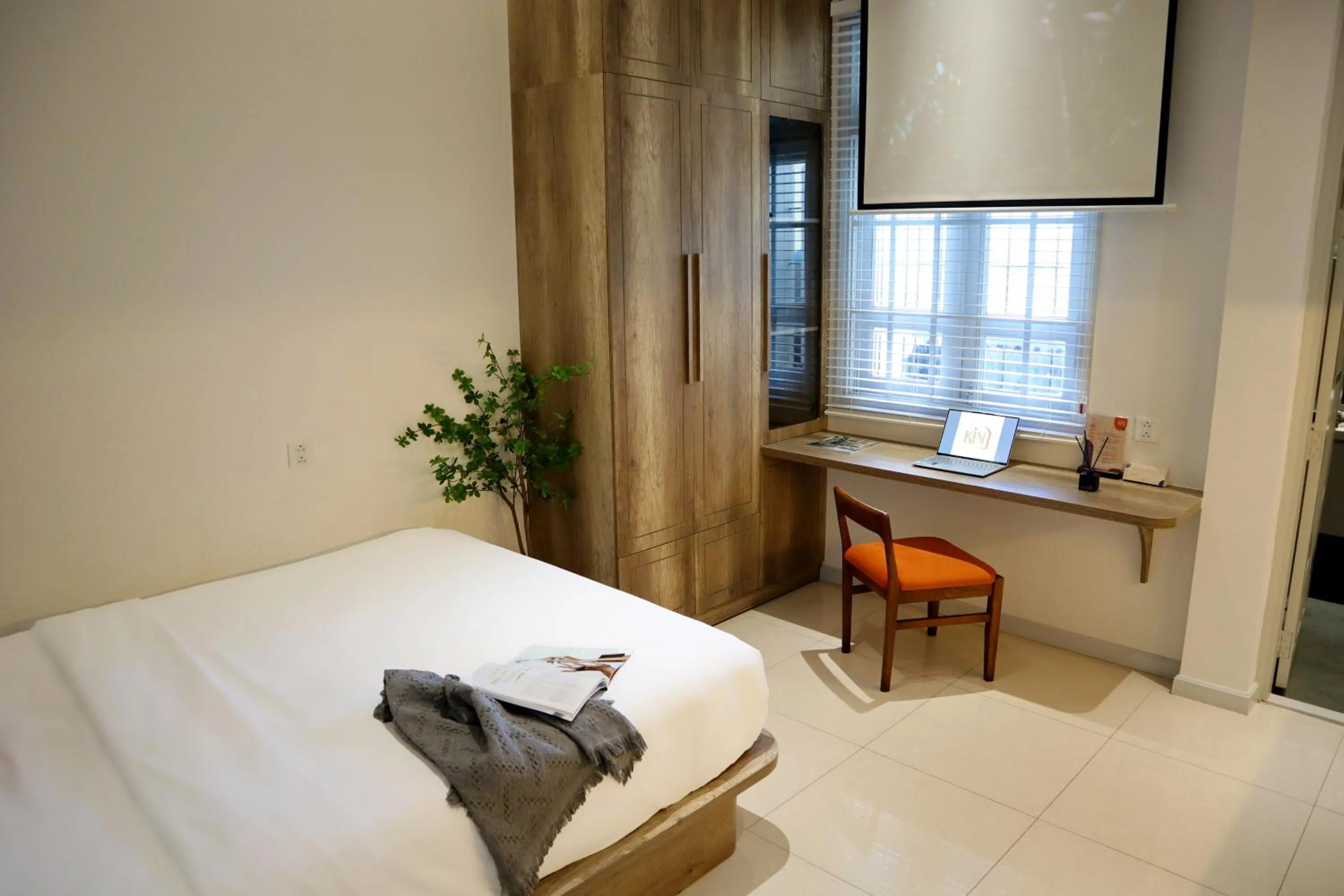 Bed in Kin Wander Tân Quy