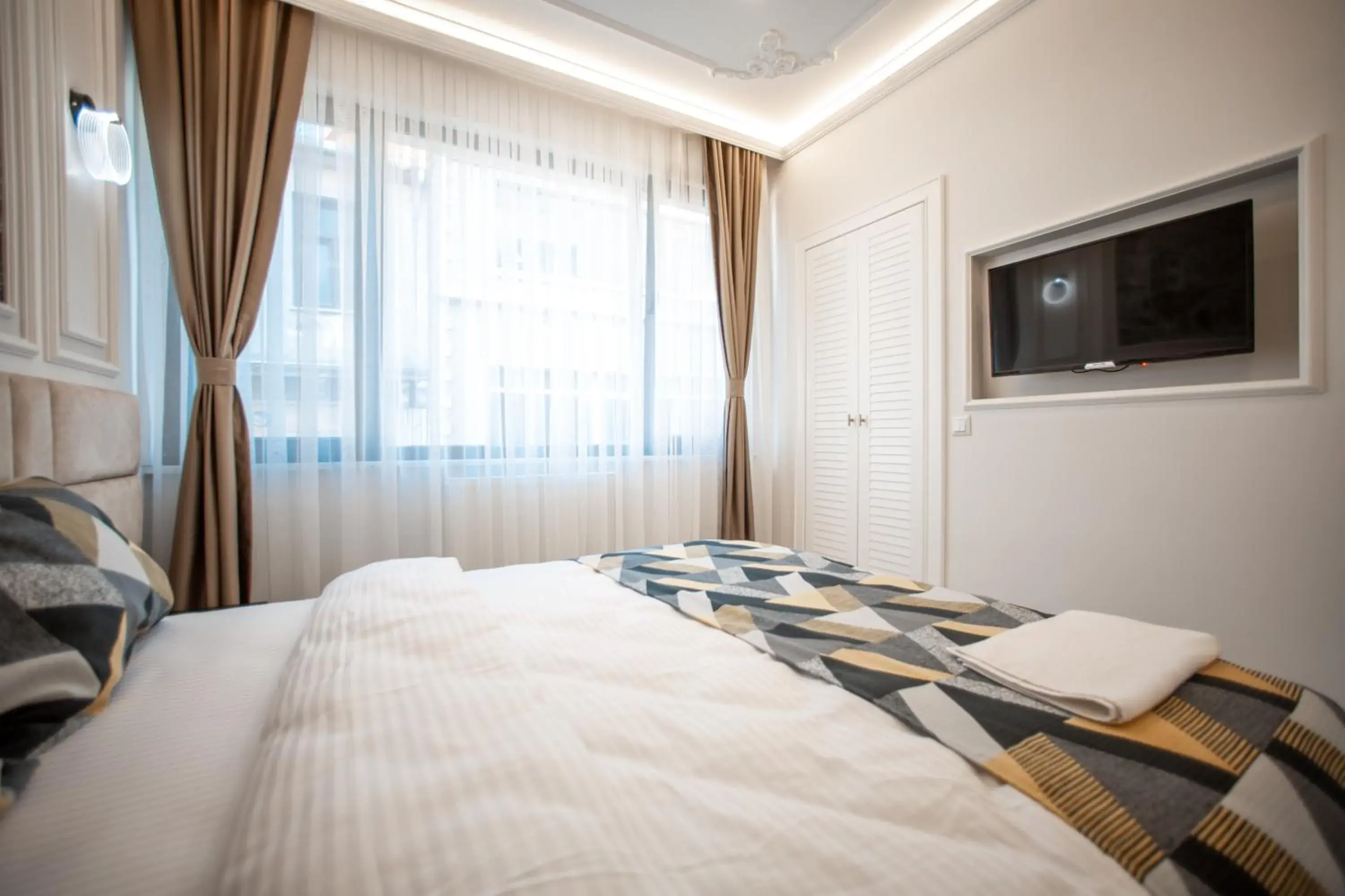 Double Room with Private Bathroom in Megalos Galata Hotel Double Room with Private Bathroom in Megalos Galata Hotel