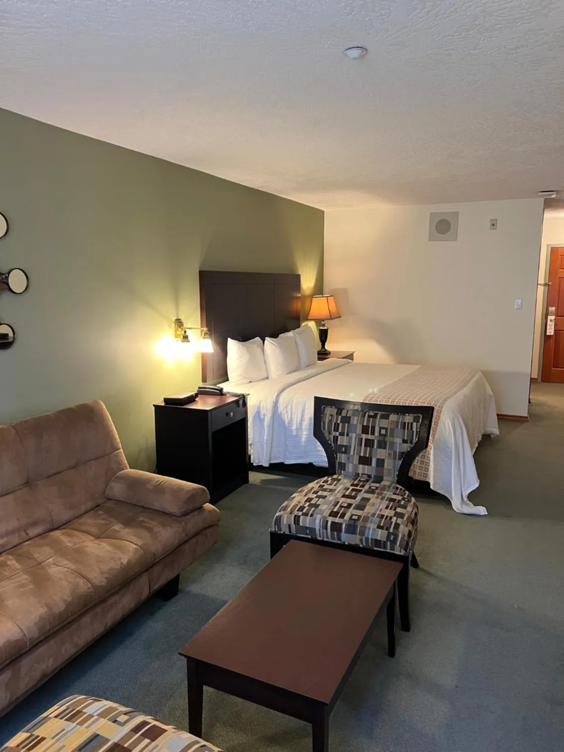 Bed in The Grand Hotel Nanaimo