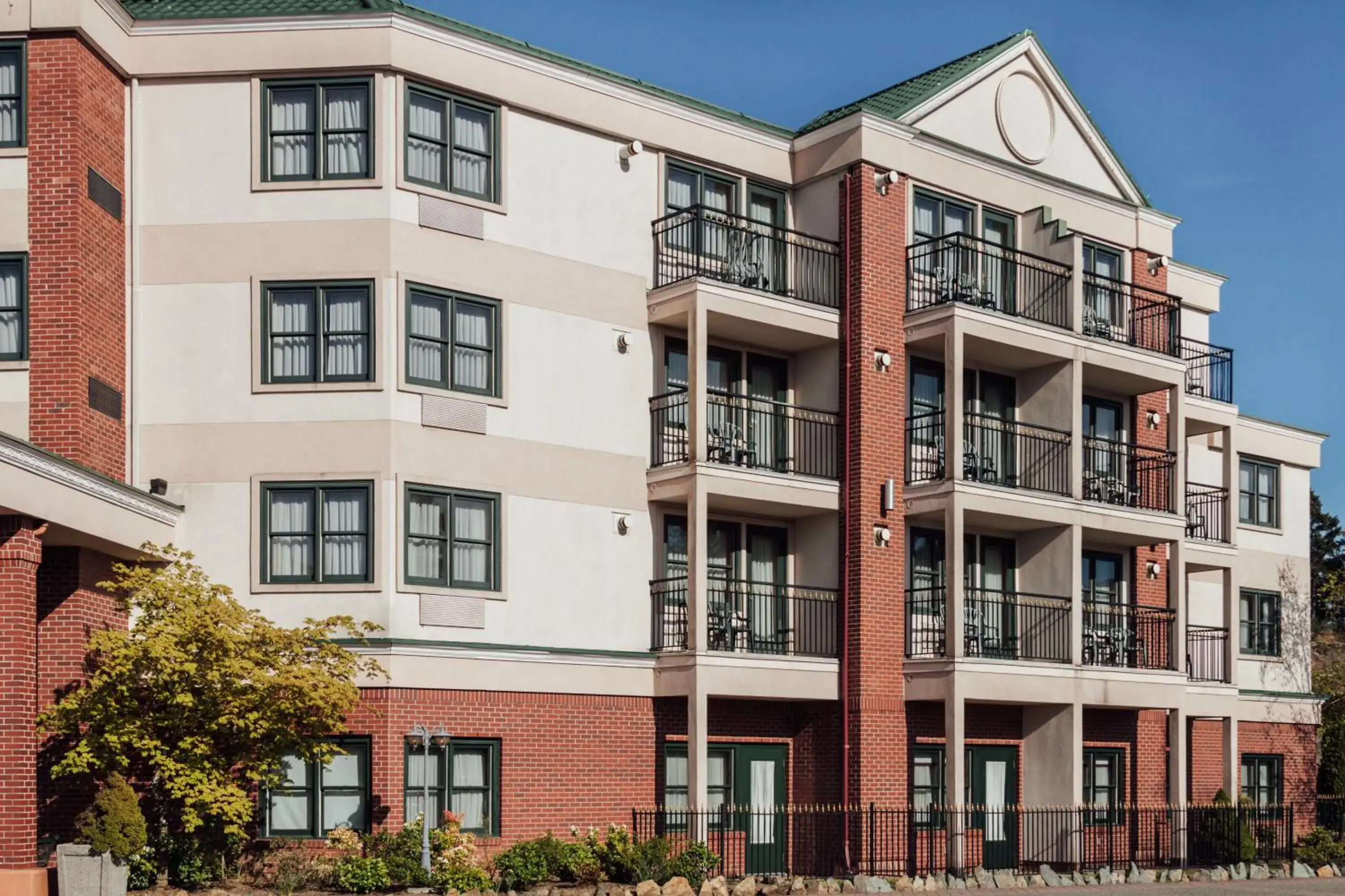 Facade/entrance in The Grand Hotel Nanaimo Facade/entrance in The Grand Hotel Nanaimo