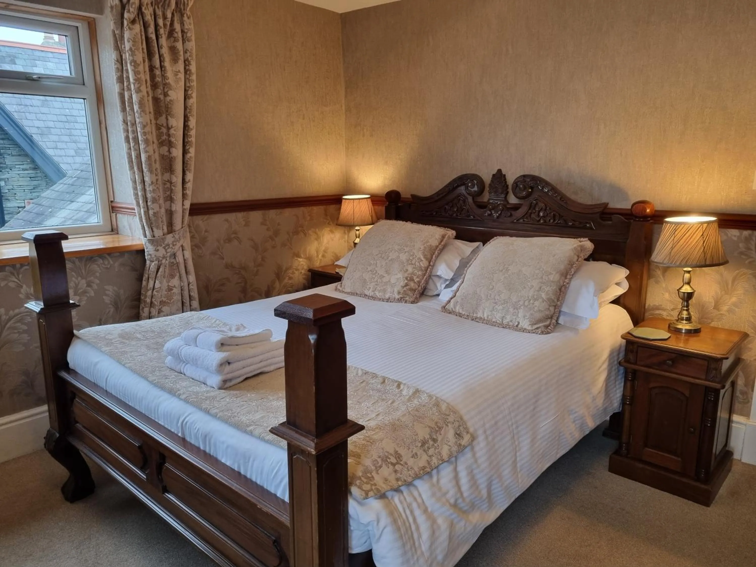 Bedroom, Bed in Keswick Park Hotel