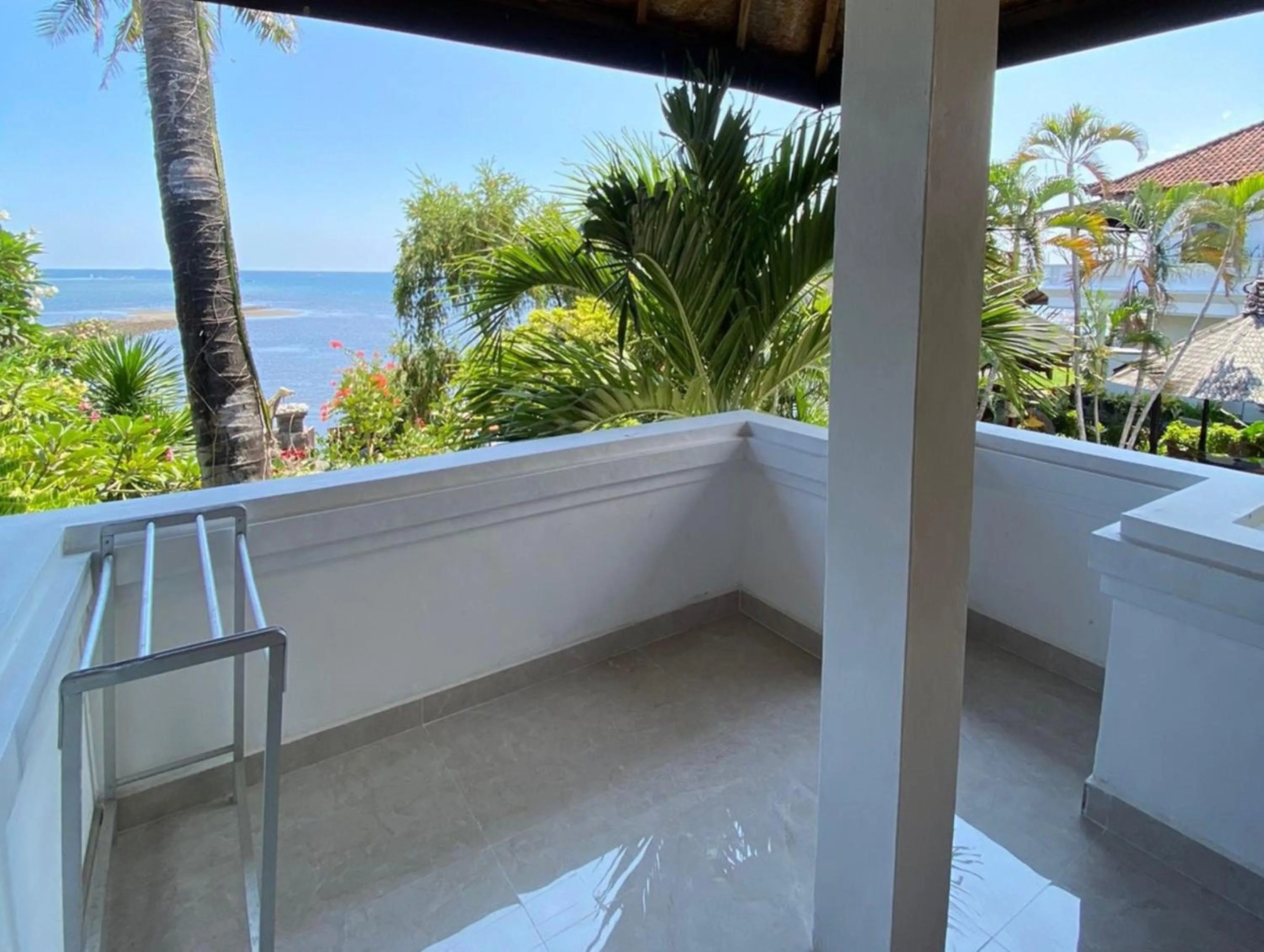 New Adirama Beach Hotel