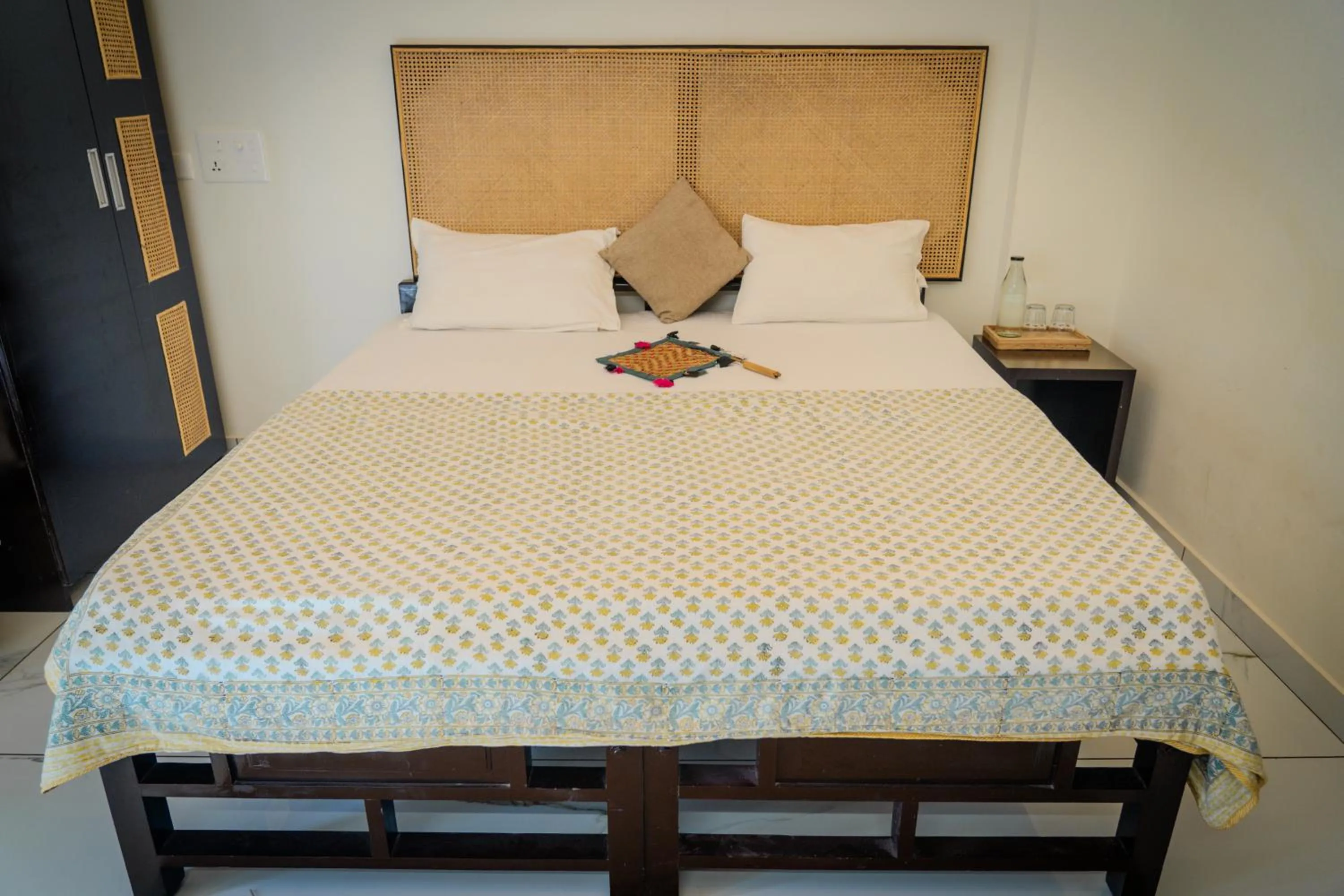 Bed in Native by Cliff and Coral