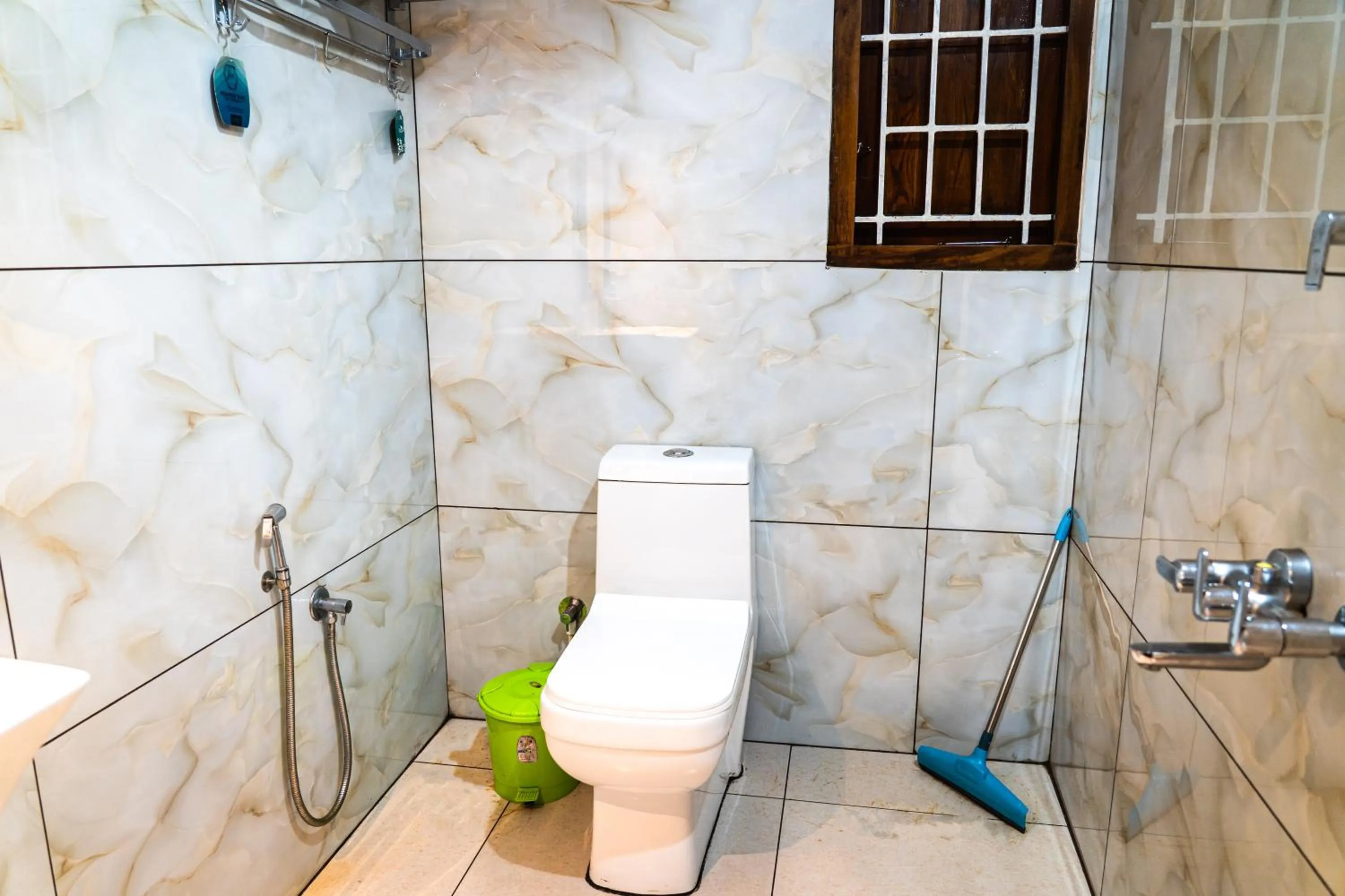 Native by Cliff and Coral