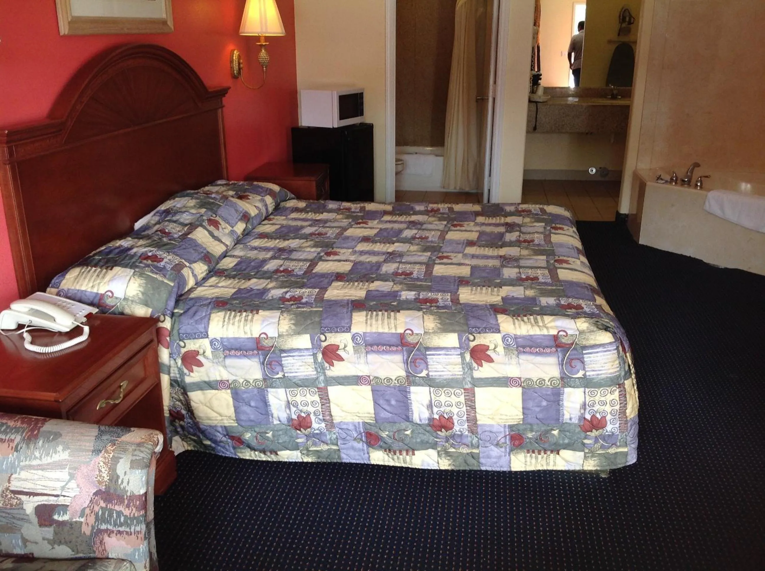 Bed in Executive Inn & Suites