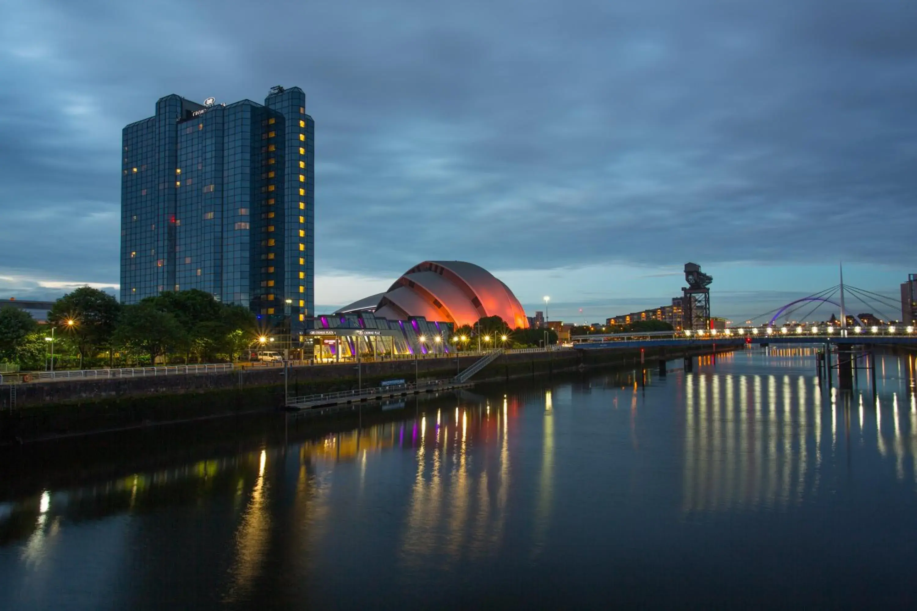 Property building in Crowne Plaza Glasgow by IHG Property building in Crowne Plaza Glasgow by IHG
