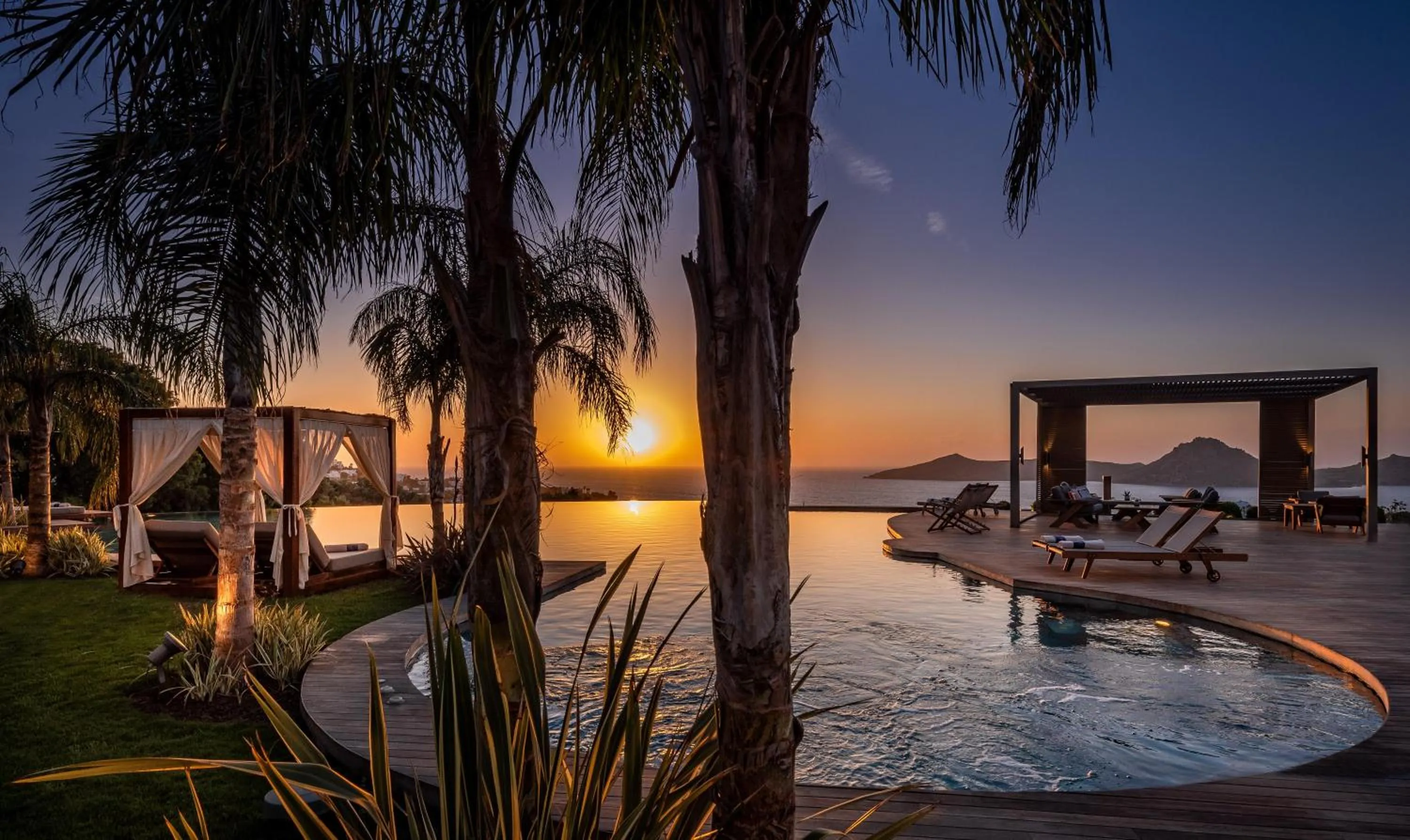 Beach in Ailla Yalıkavak