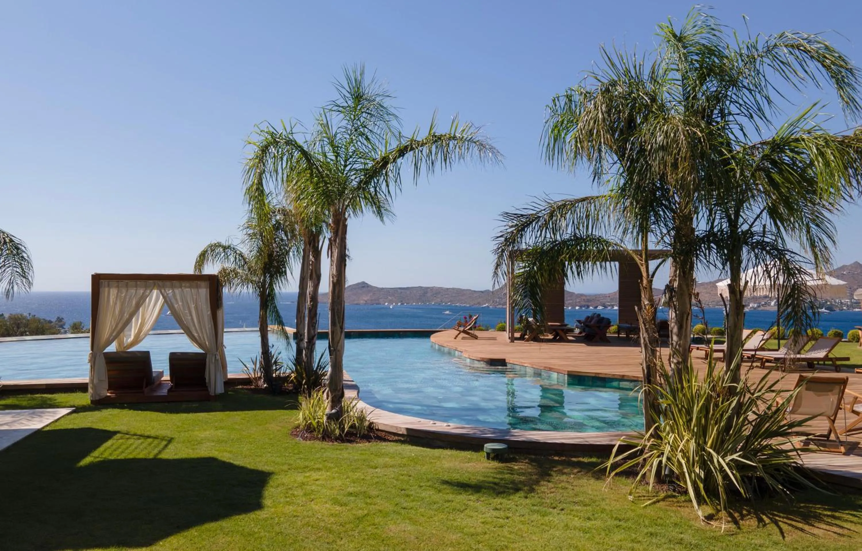 Swimming pool in Ailla Yalıkavak