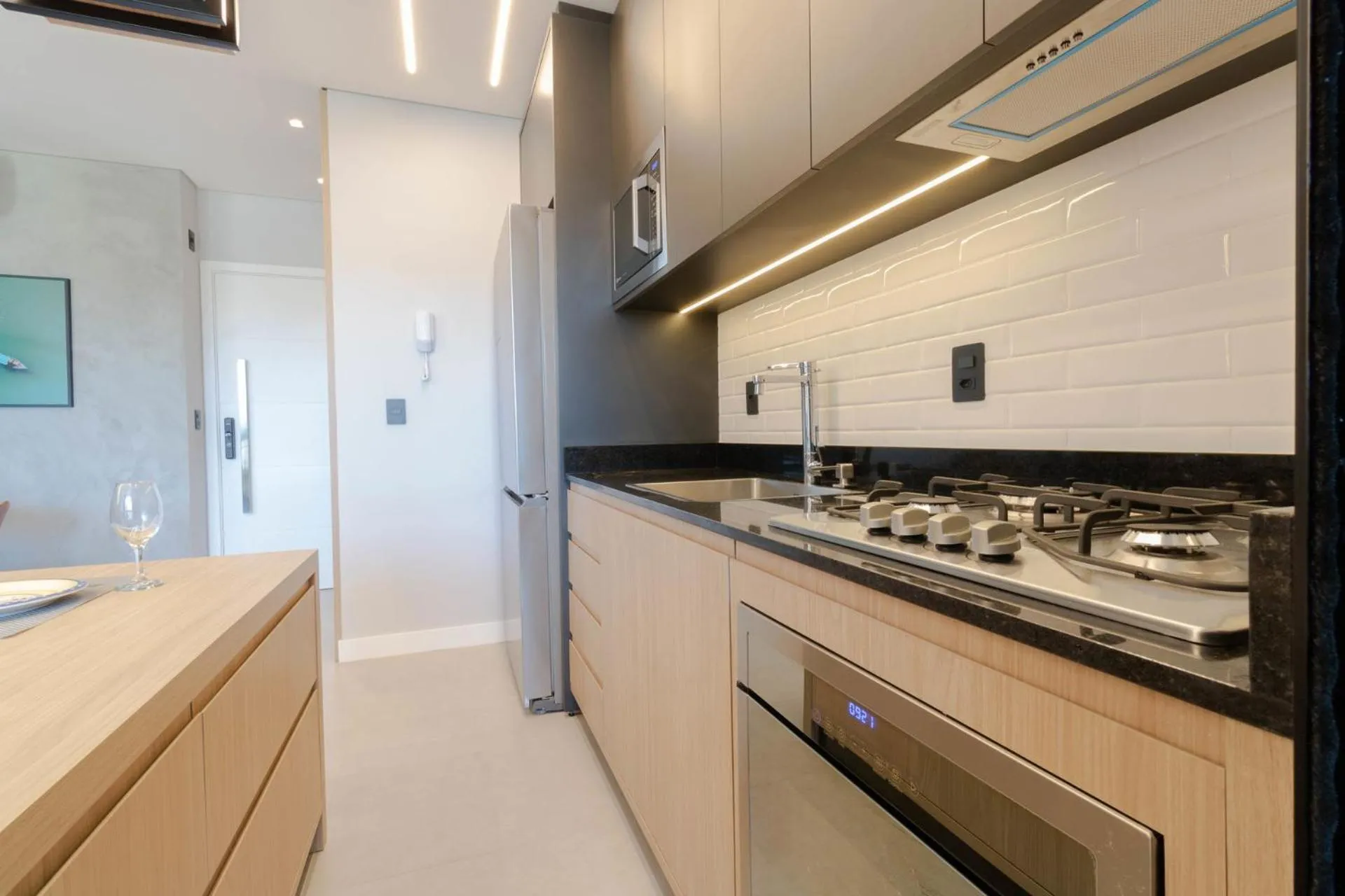 Icon Home Design: Elegância em Jurerê WK3088