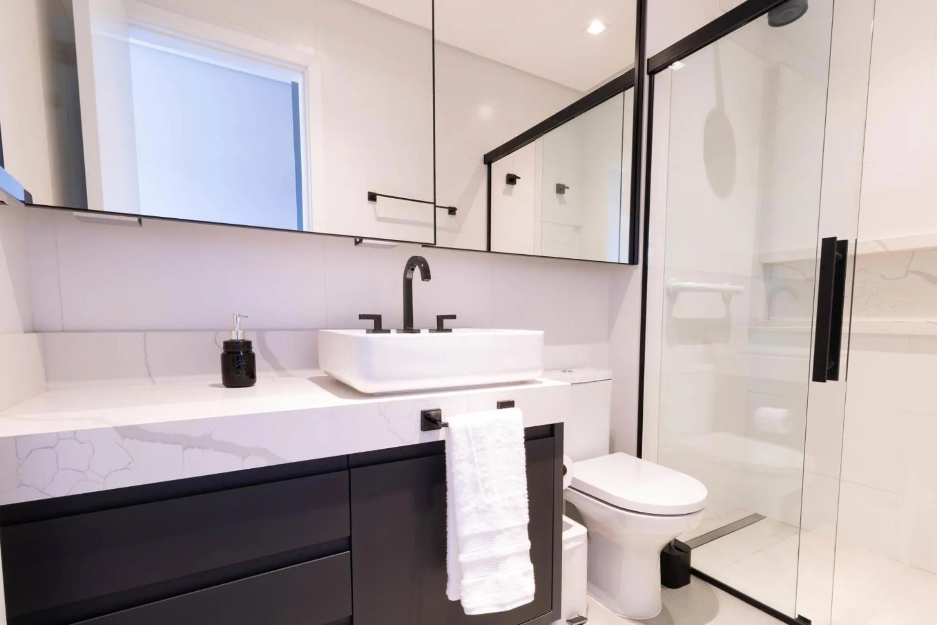 Icon Home Design: Elegância em Jurerê WK3088