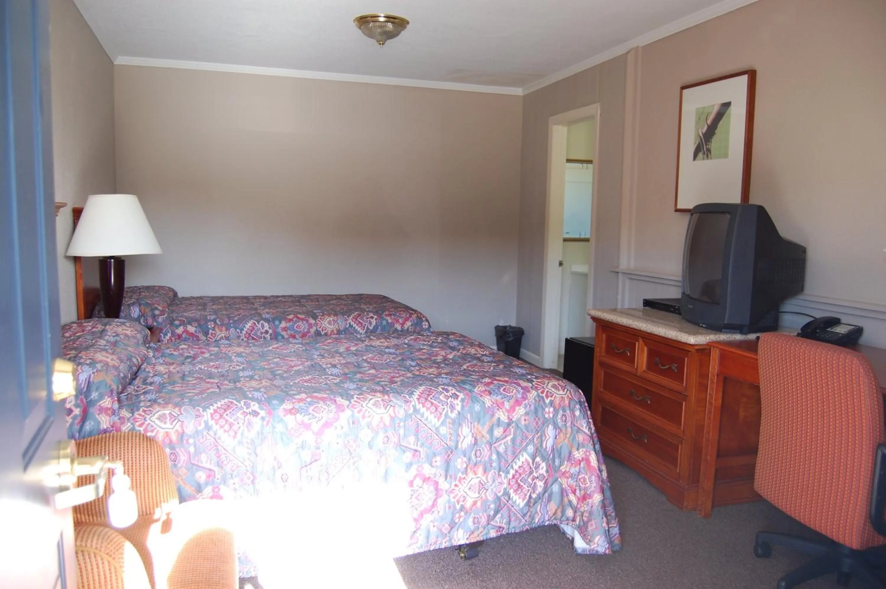 Bed in Pacific Motel