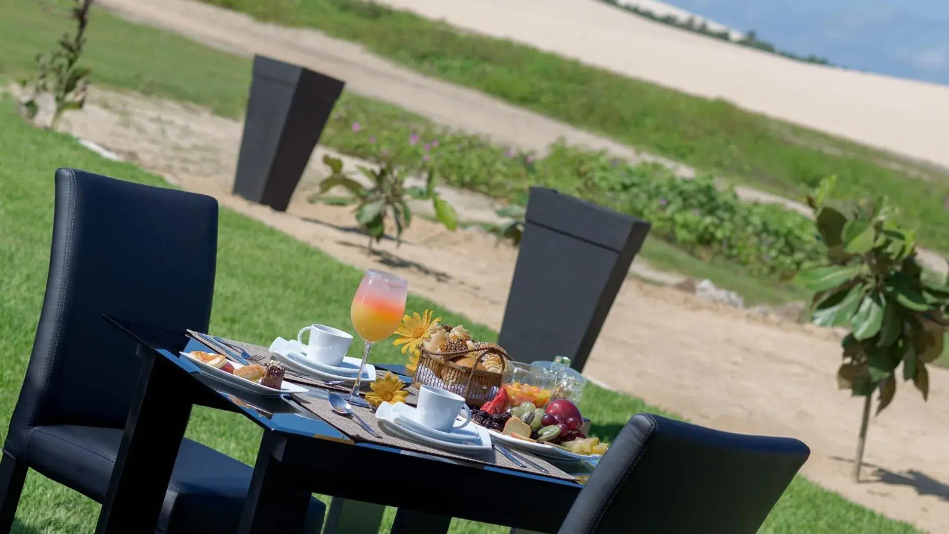 Restaurant/places to eat in Essenza Hotel Restaurant/places to eat in Essenza Hotel