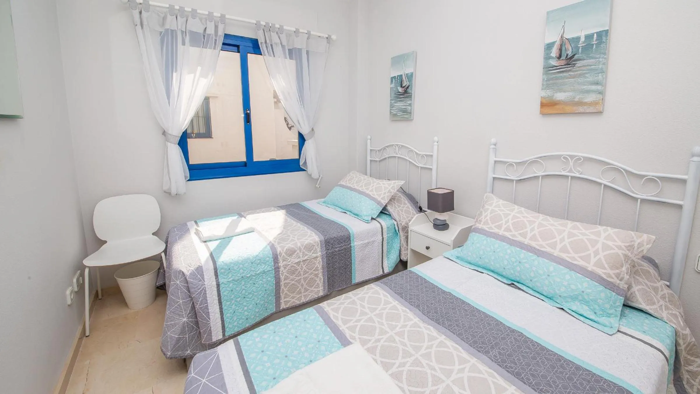 Bed in Mikonos Playa 15
