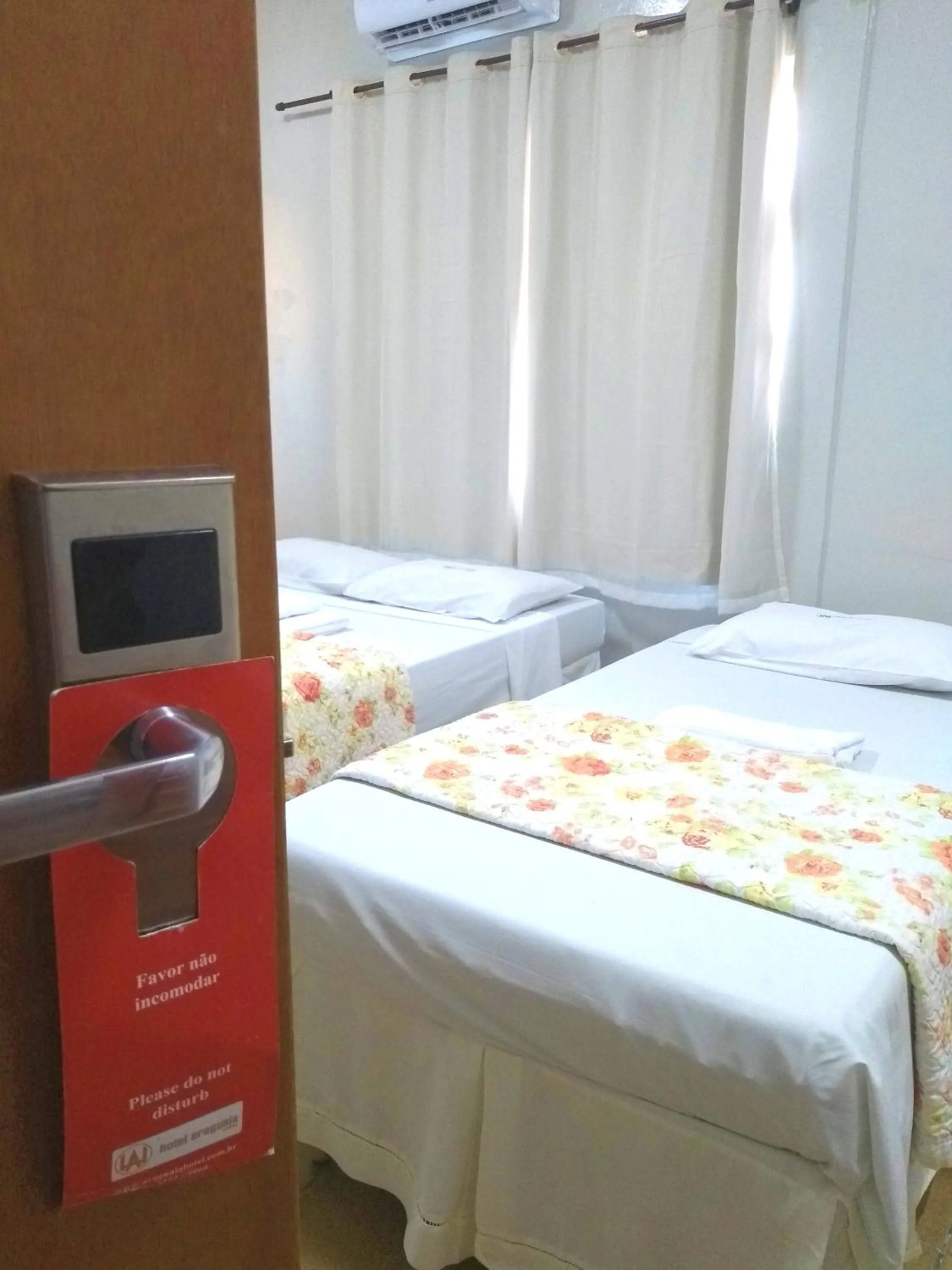 Quadruple Room in Hotel Araguaia Goiânia