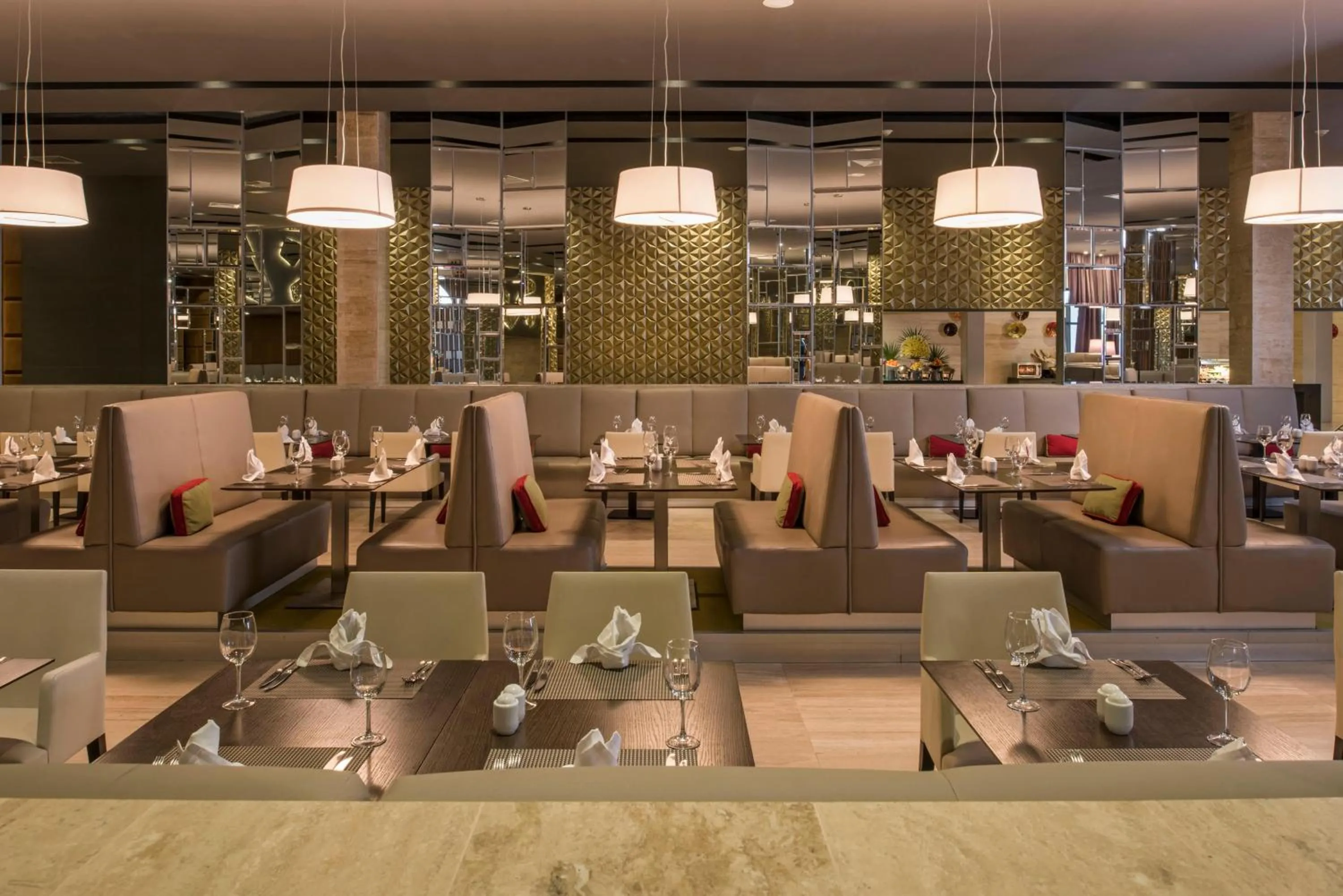 Restaurant/places to eat in Platinum Yucatan Princess Adults Only - All Inclusive