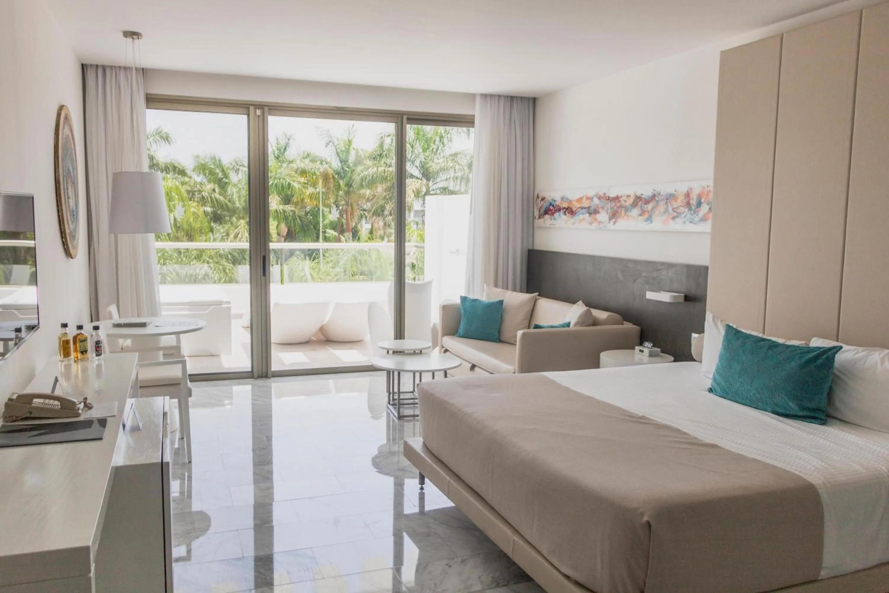 Photo of the whole room in Platinum Yucatan Princess Adults Only - All Inclusive