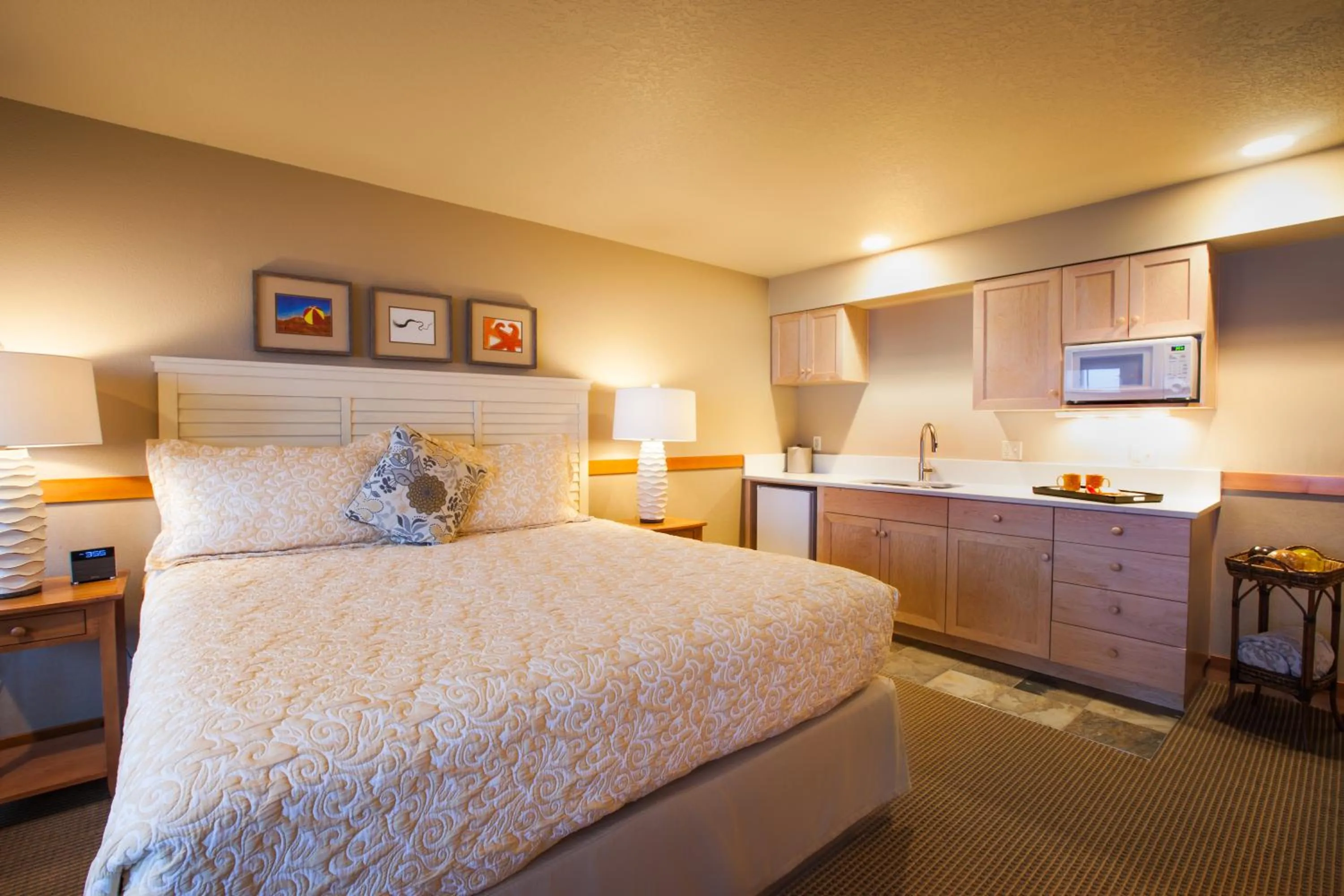 Bed in The Ocean Lodge