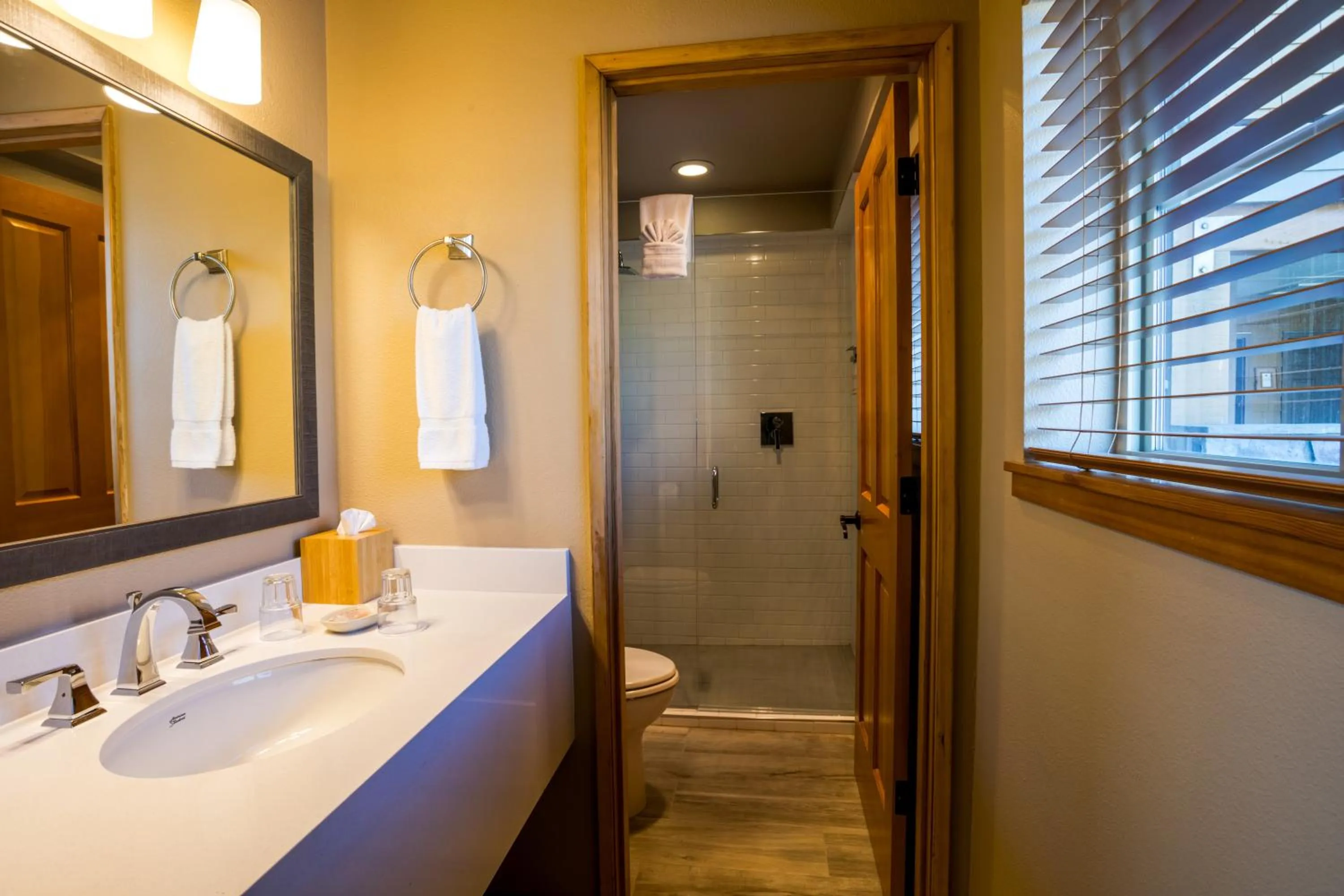 Bathroom in The Ocean Lodge