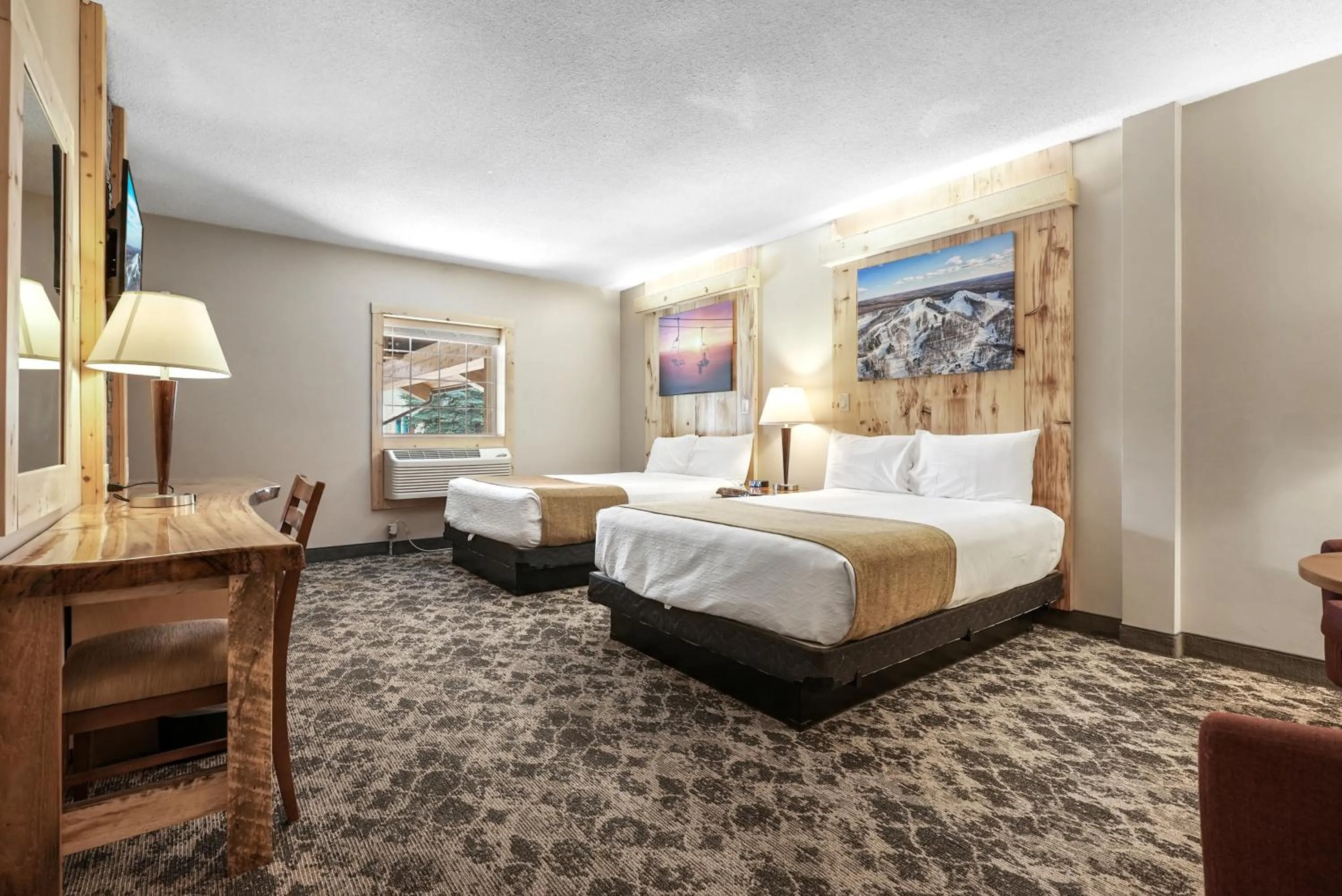 Bed in Caberfae Peaks Ski & Golf Resort